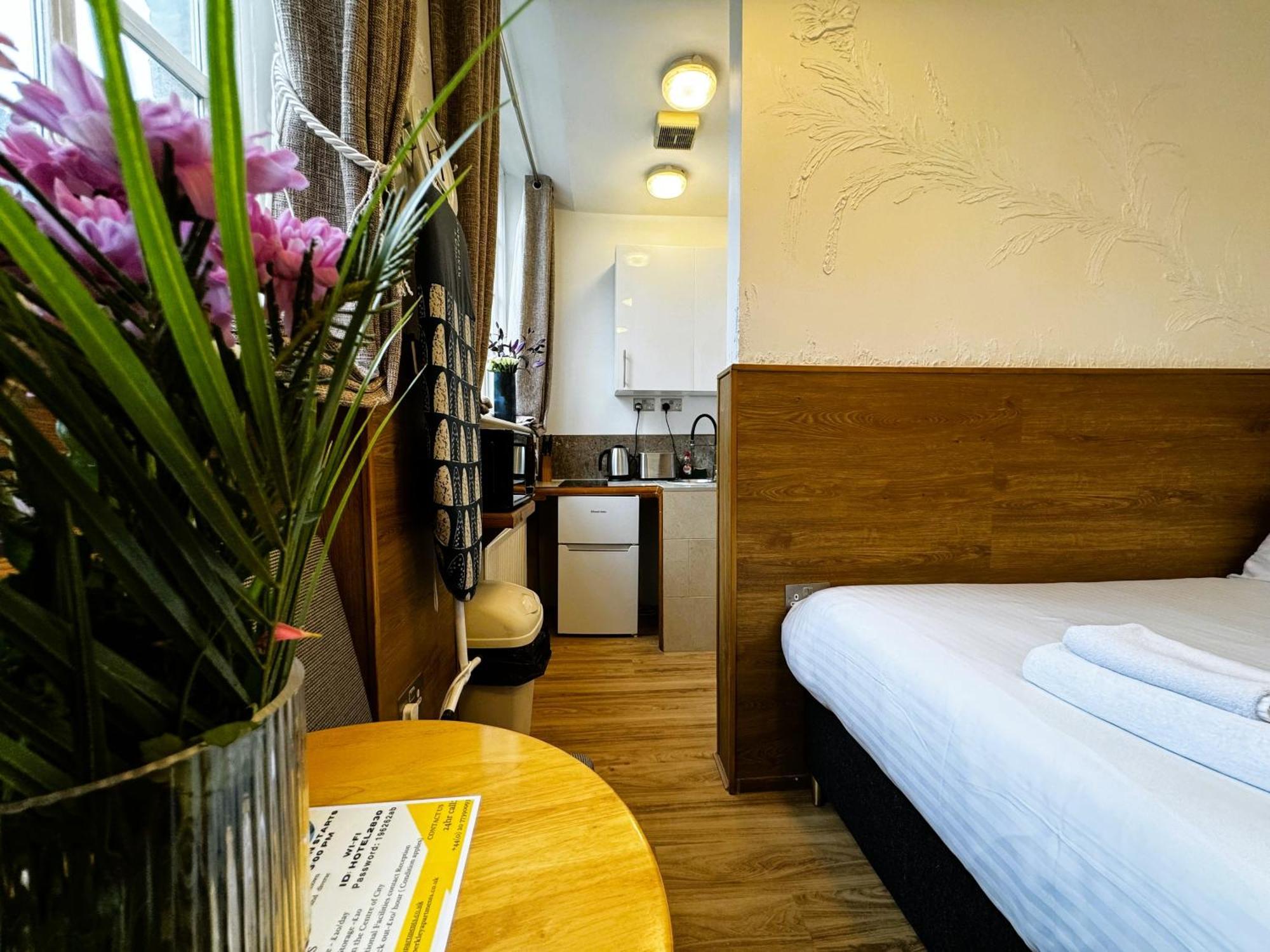 Berkley Aparthotel *