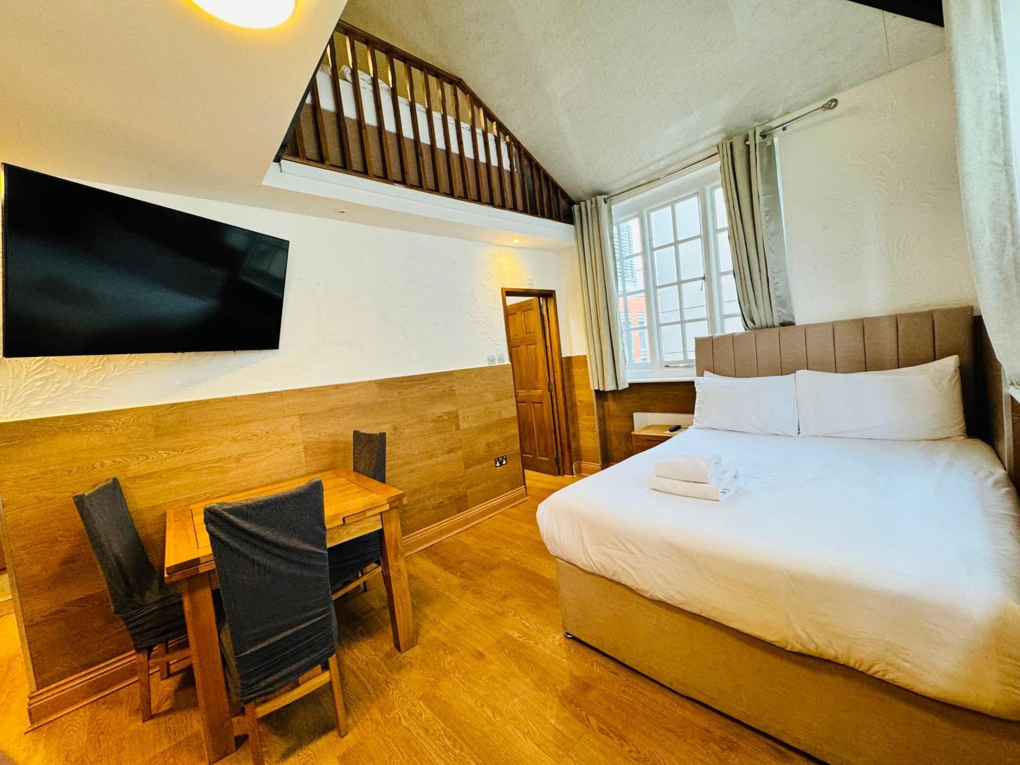 Aparthotel Berkley *