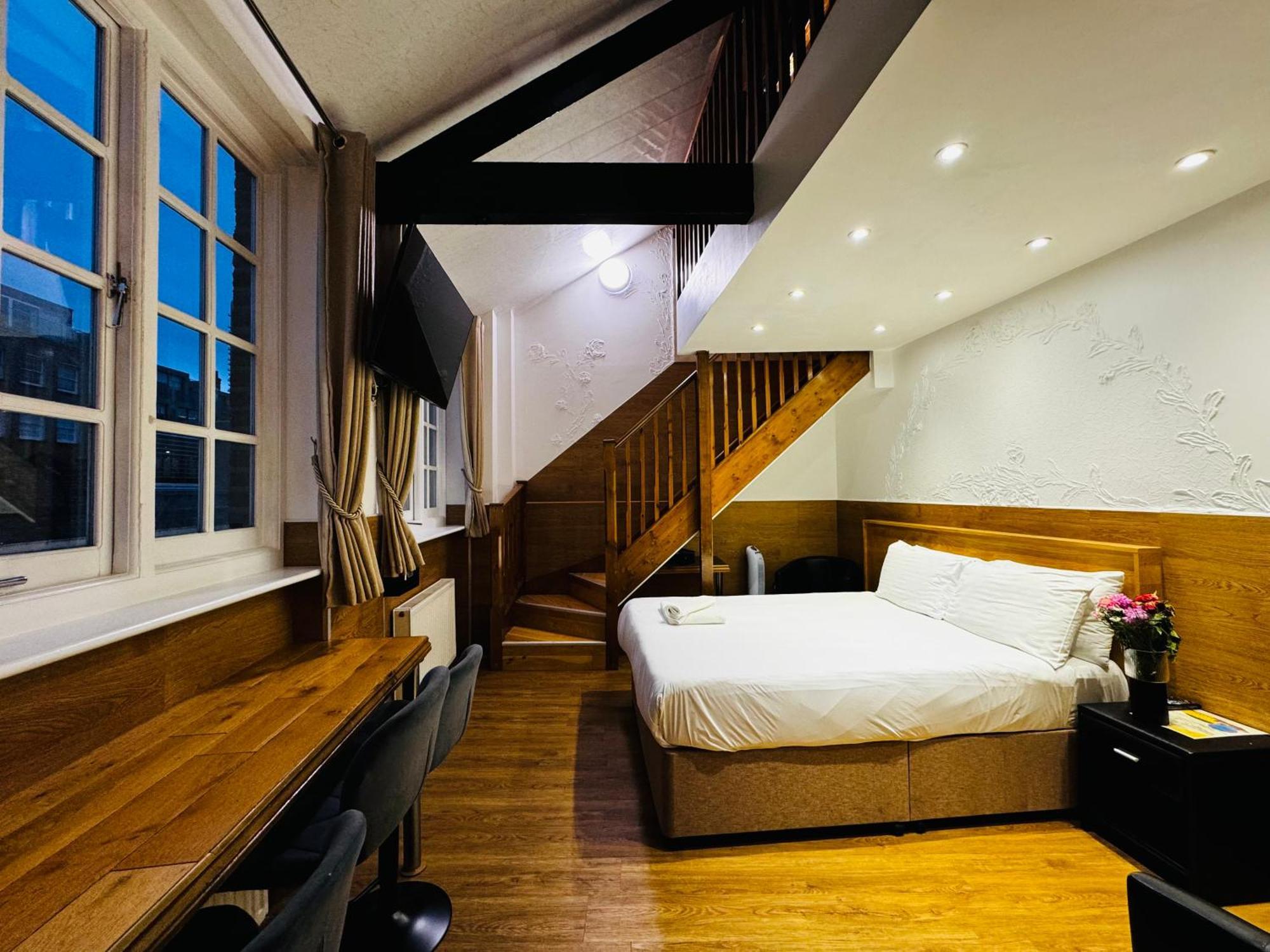 Aparthotel Berkley *
