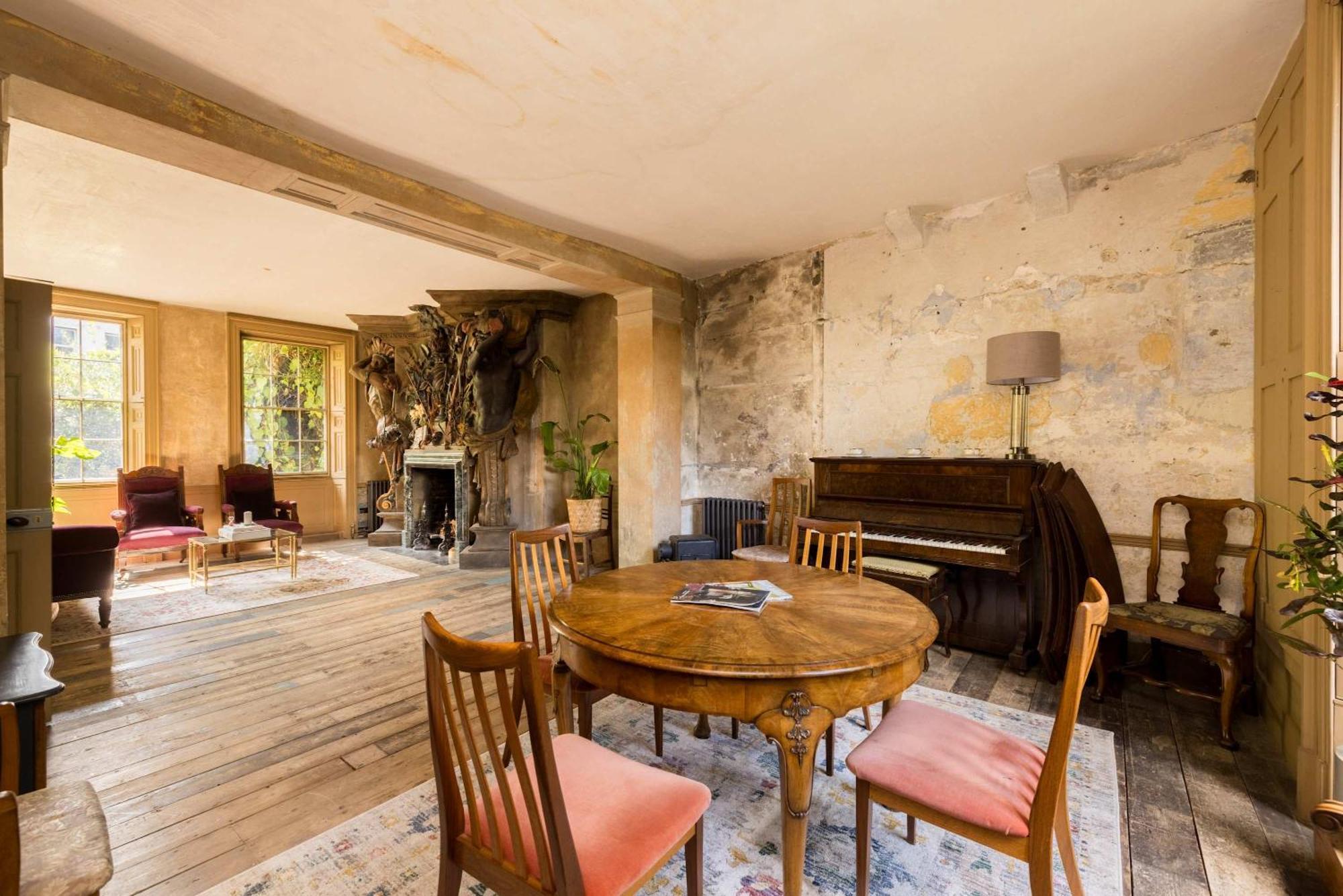Extraordinary Grade Ii-listed Early Georgian Holiday home