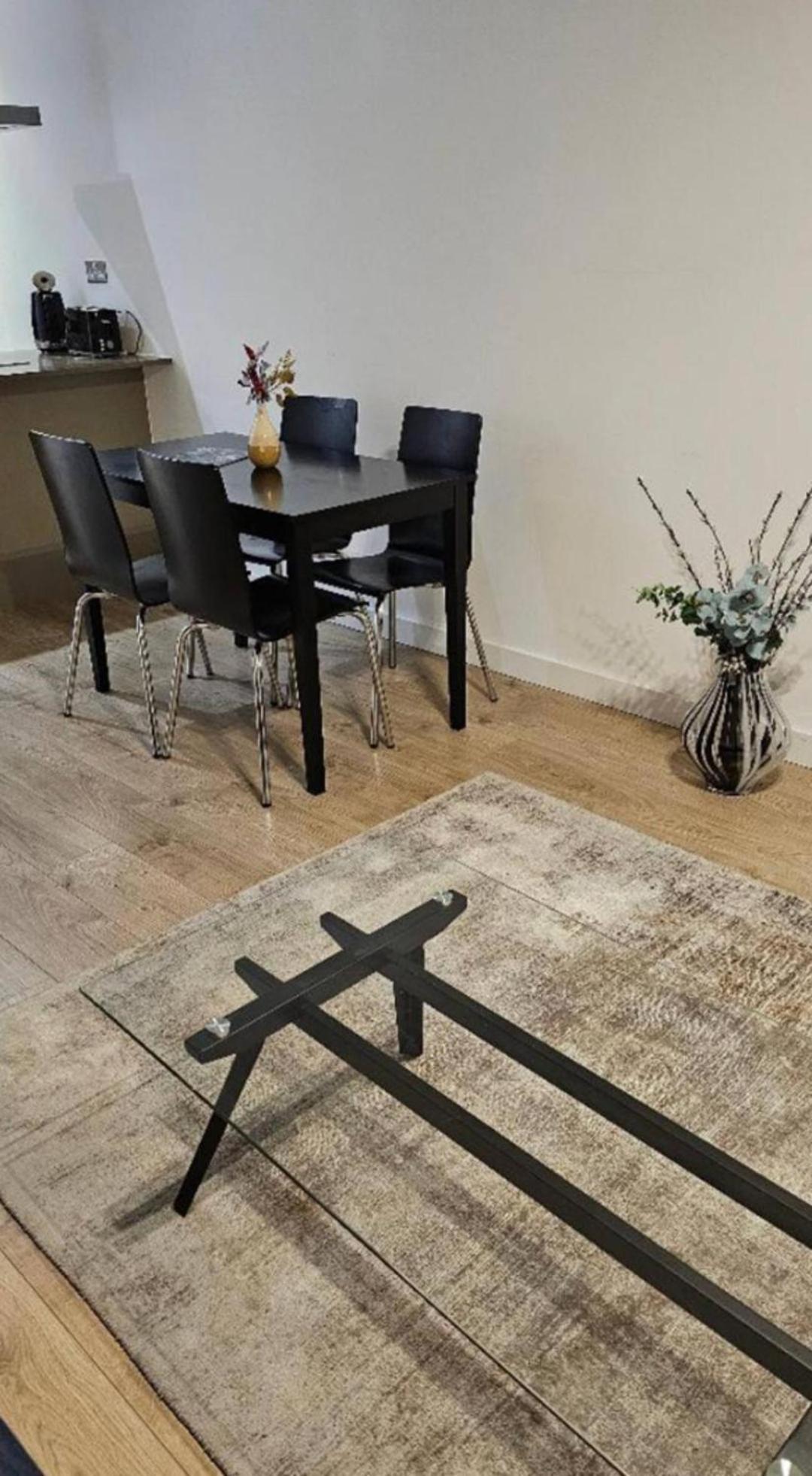 Amazing Flat With View Near Stratford Station