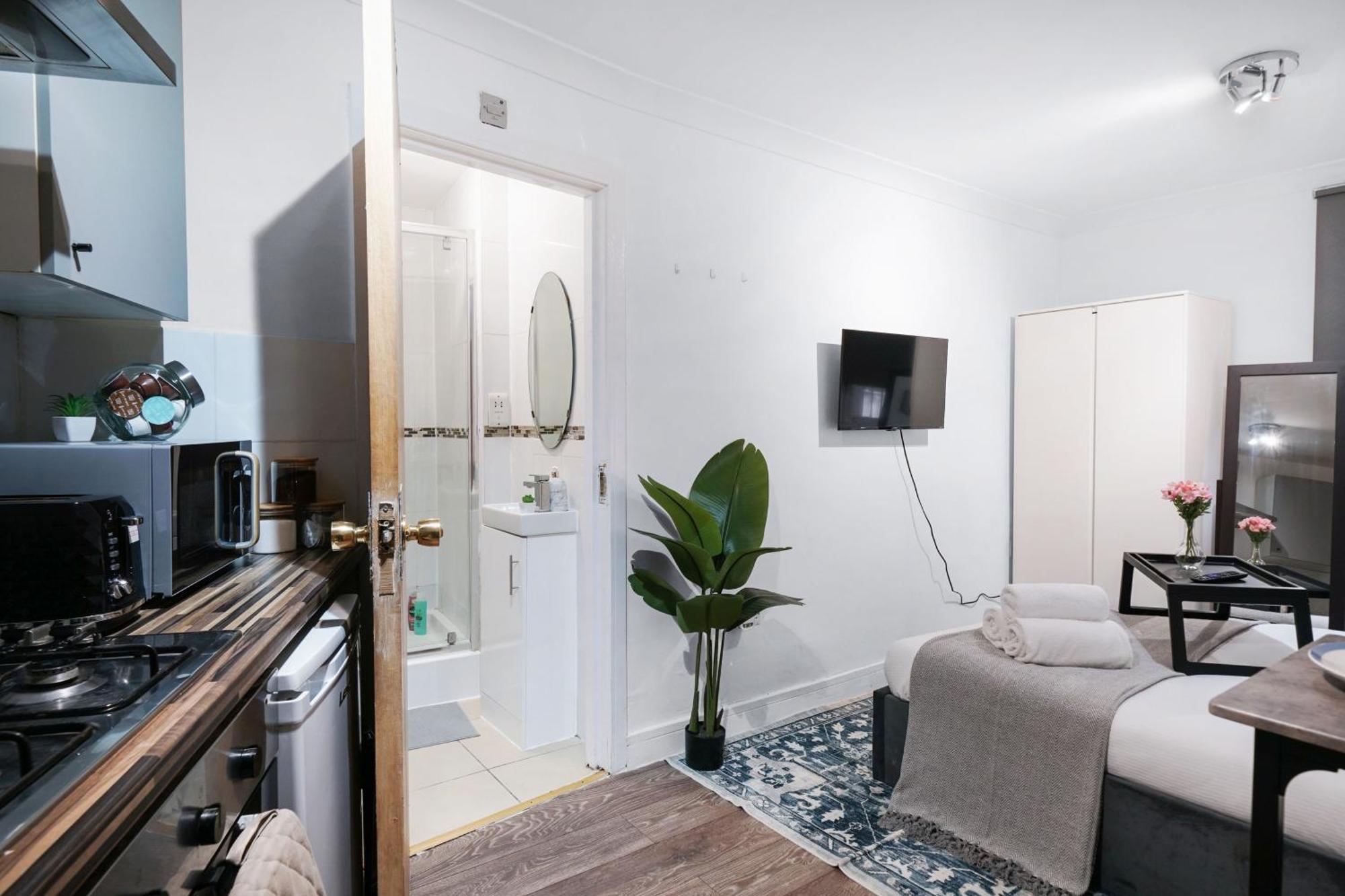 Affordable One Bedroom & In Appartement *