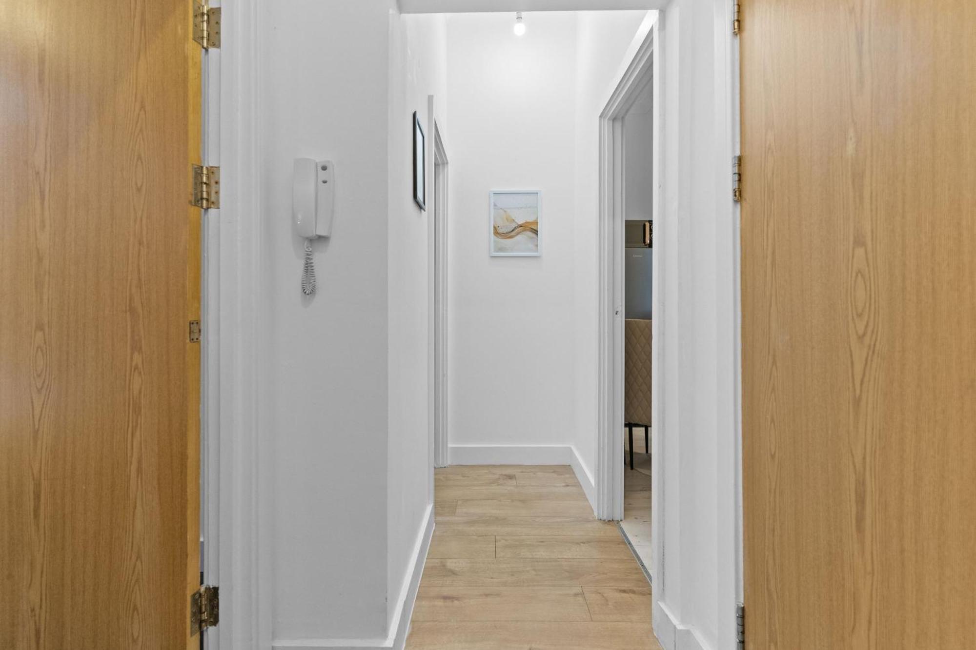 Affordable One Bedroom & In Appartement *