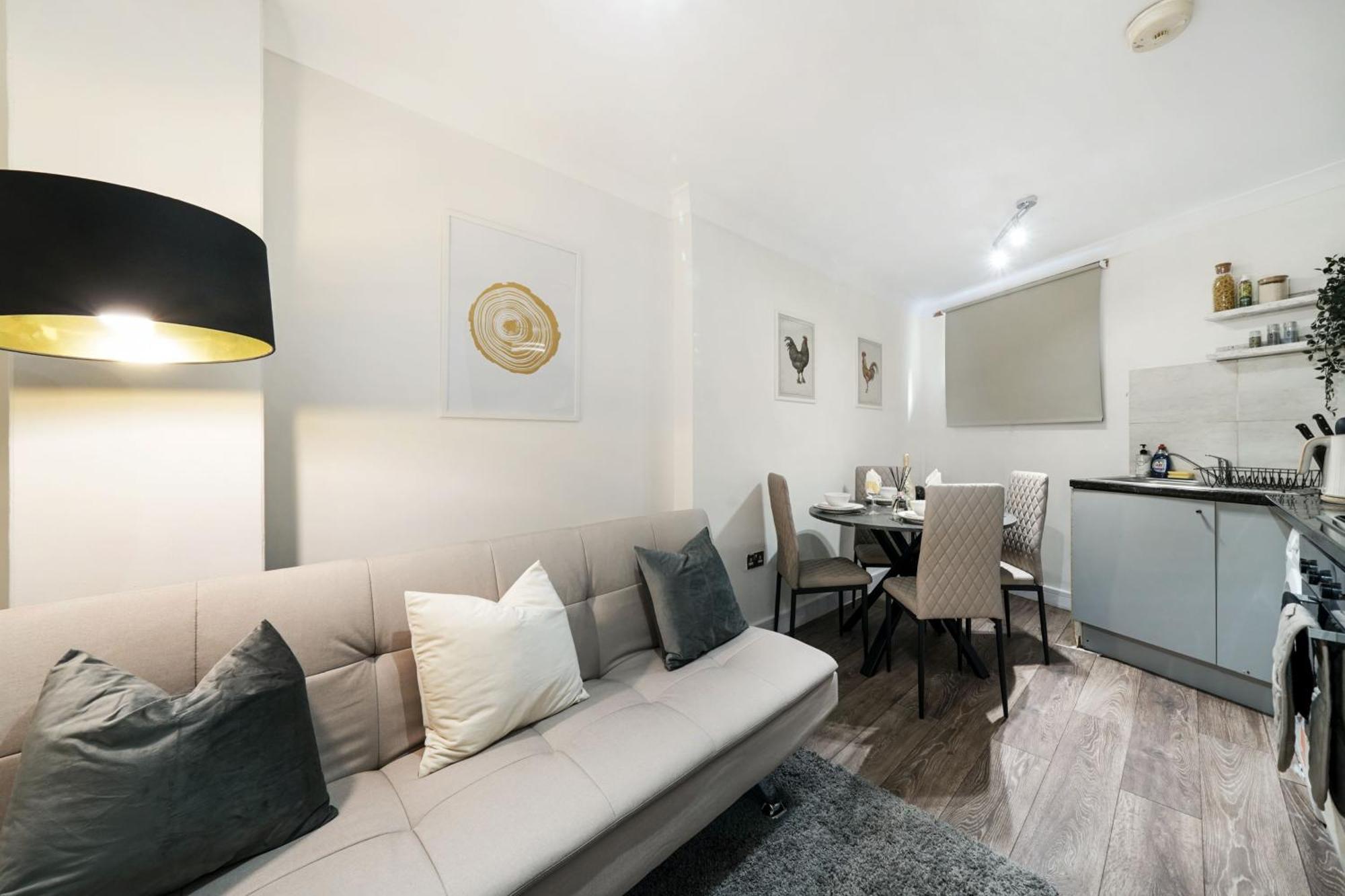 Affordable One Bedroom & In Appartement
