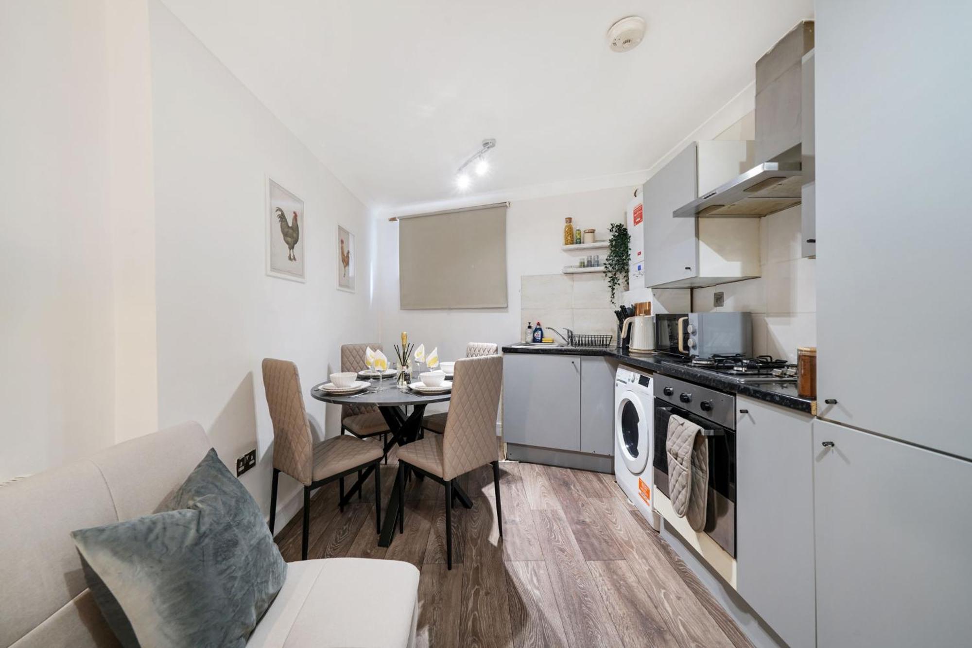 Appartement Affordable One Bedroom & In *