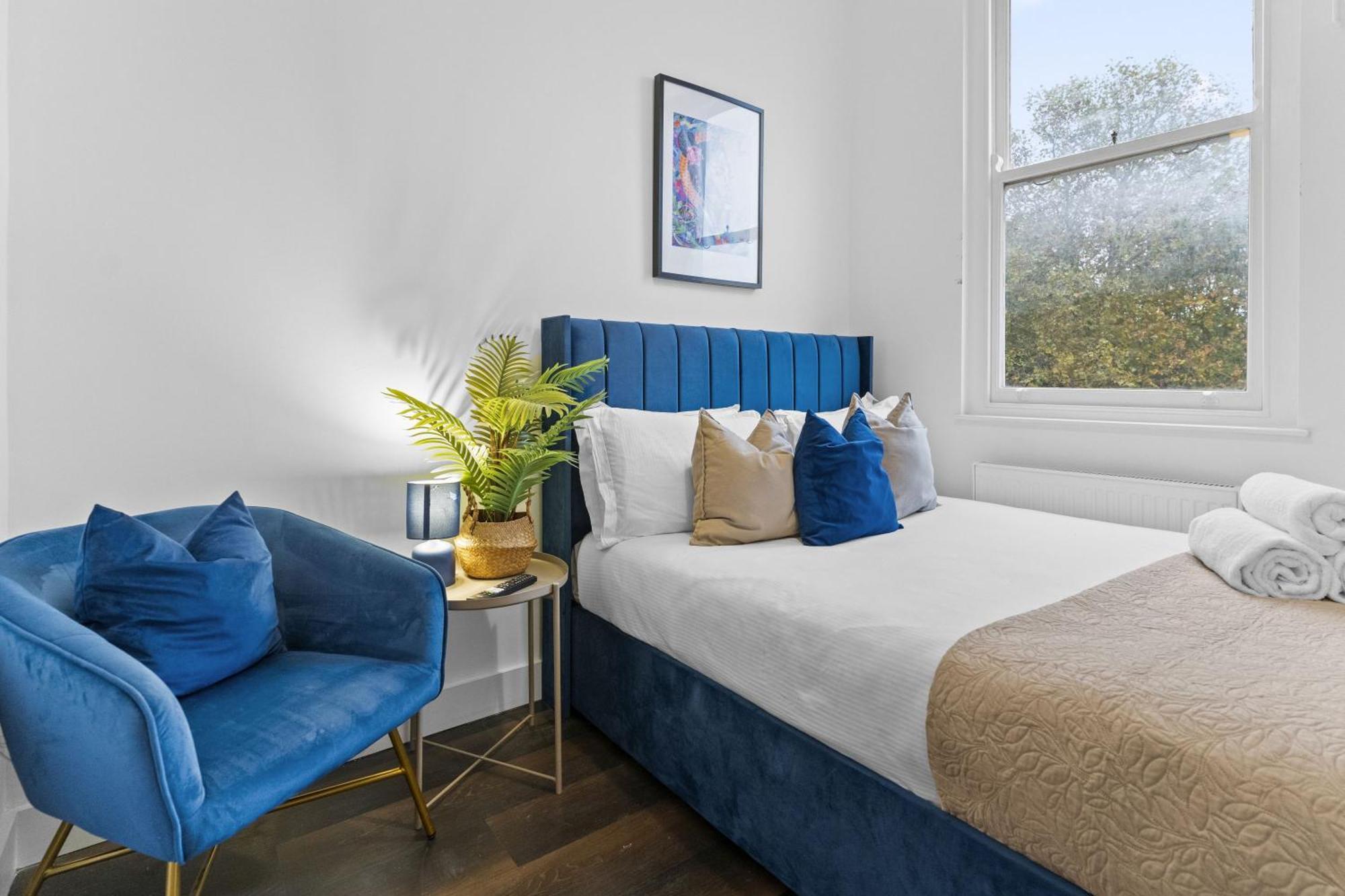 Affordable One Bedroom & In * Londen