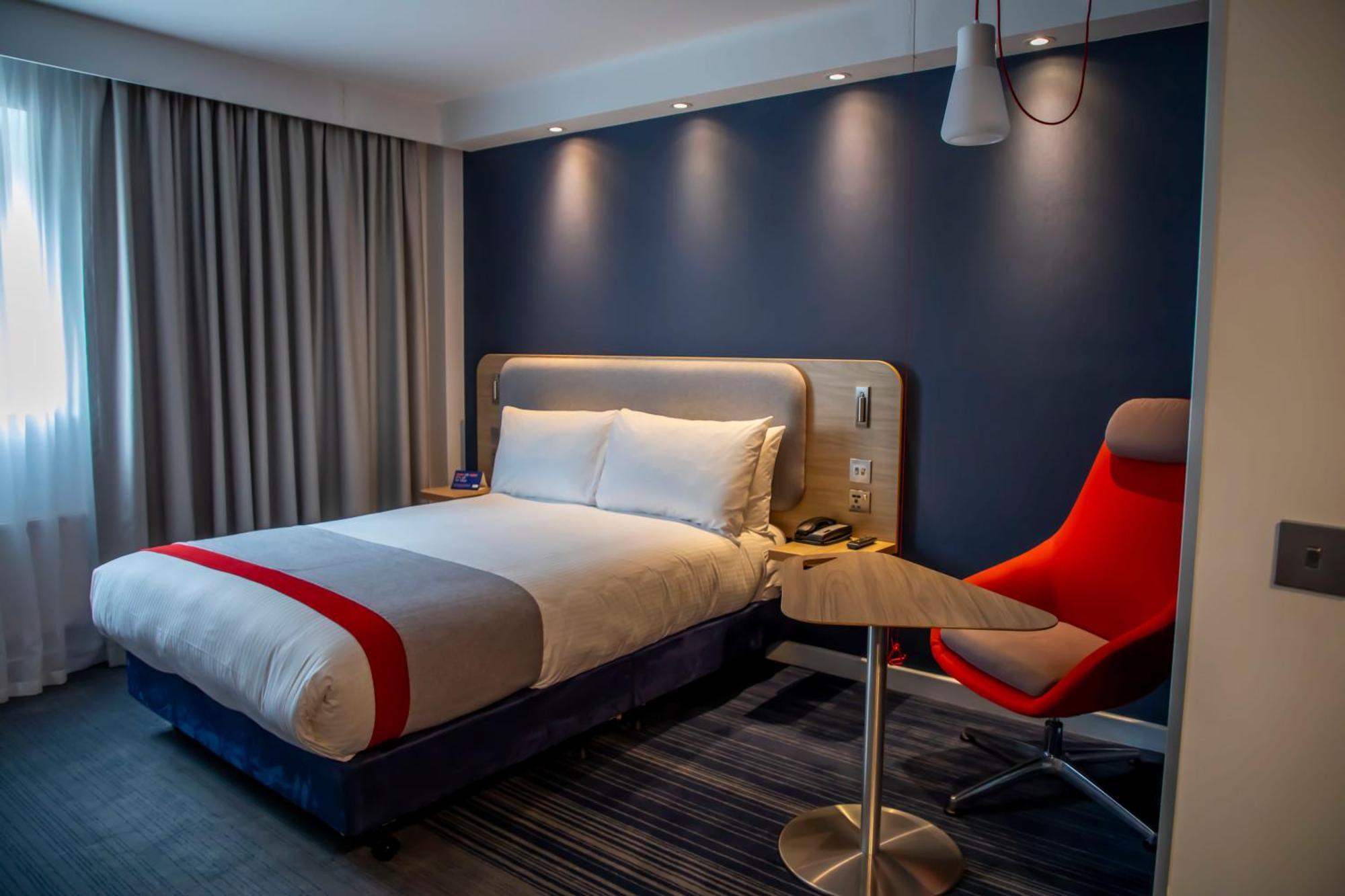 Hotell Express Royal Docks By Ihg