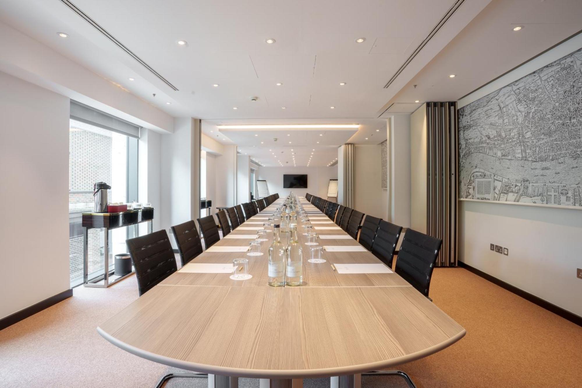Hotel Saint London 4*
