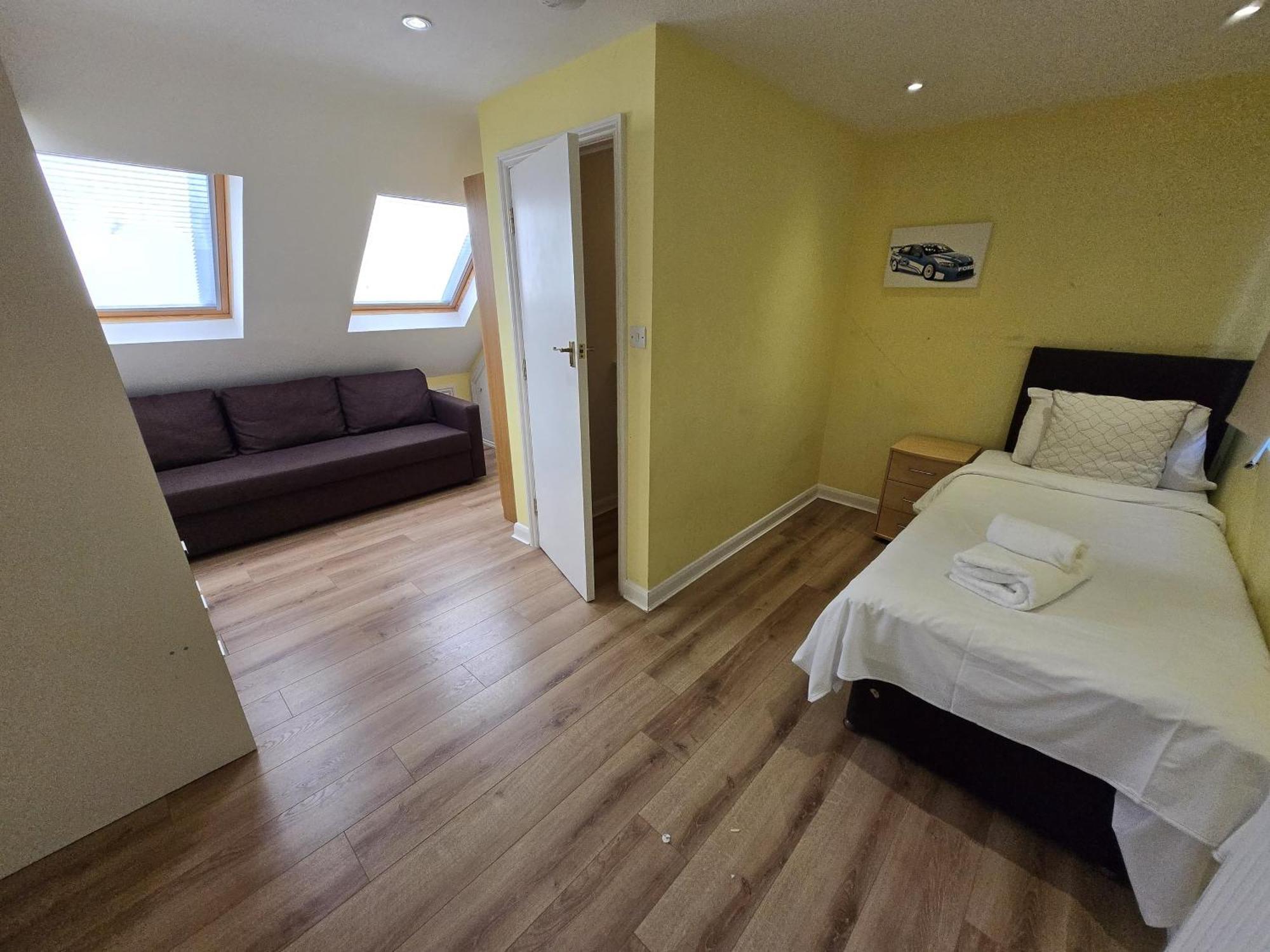 Vakantiehuis Urban Escape - Spacious 3-Bedroom Home Close To Canary Wharf