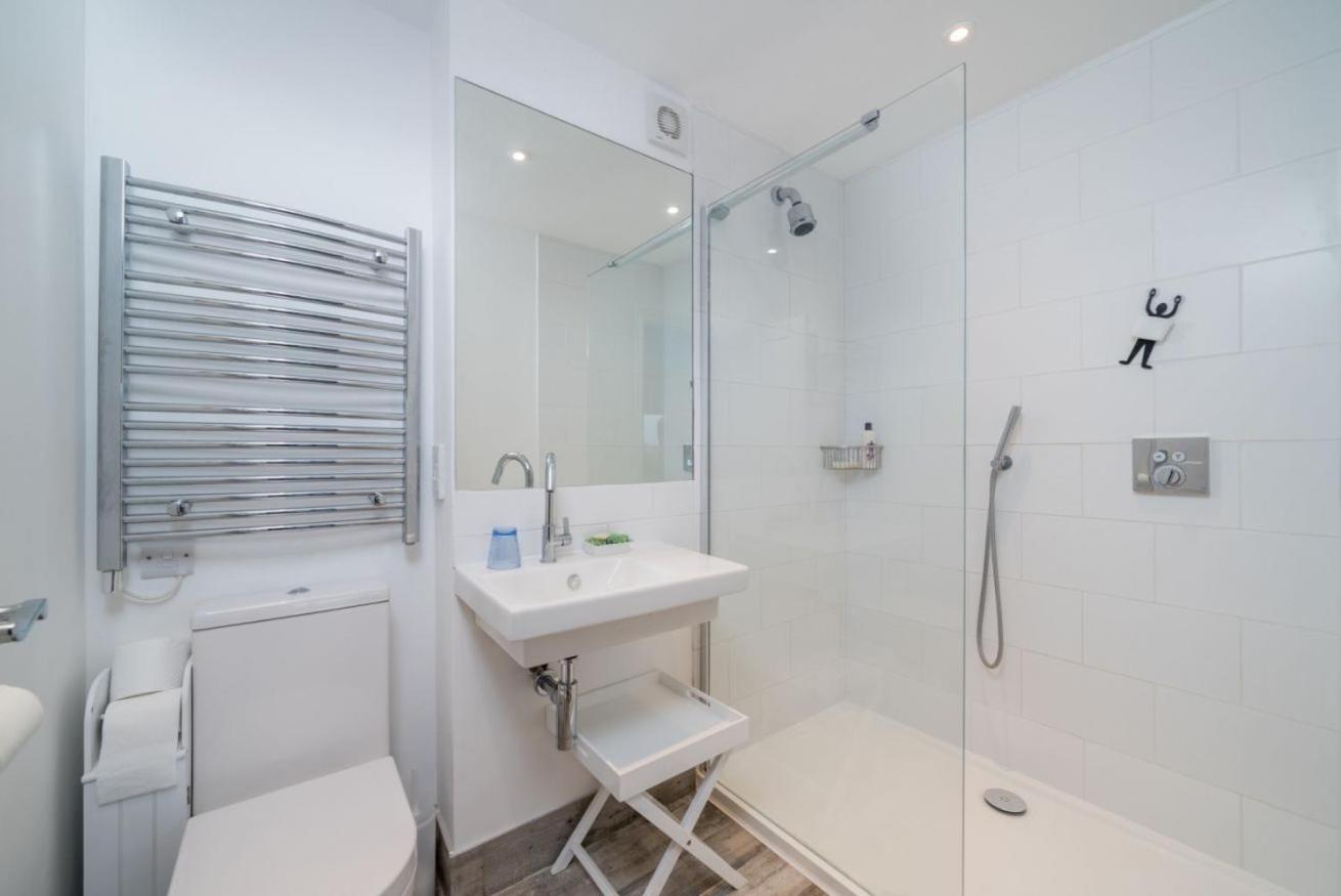Stylish Flat Between Bridge & Tower Bridge *
