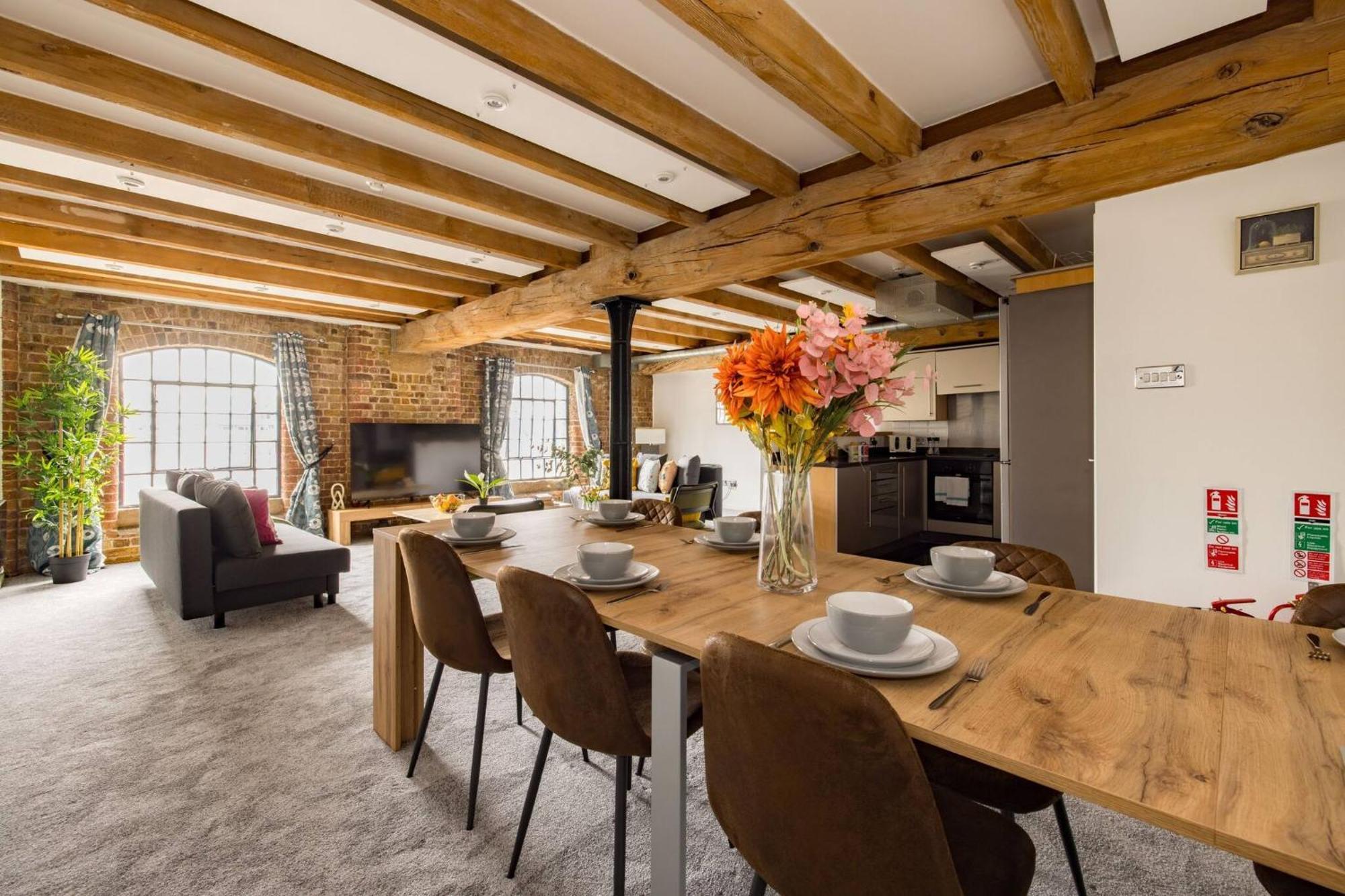 Appartement Wild Roses Serviced - Excel Warehouse 2