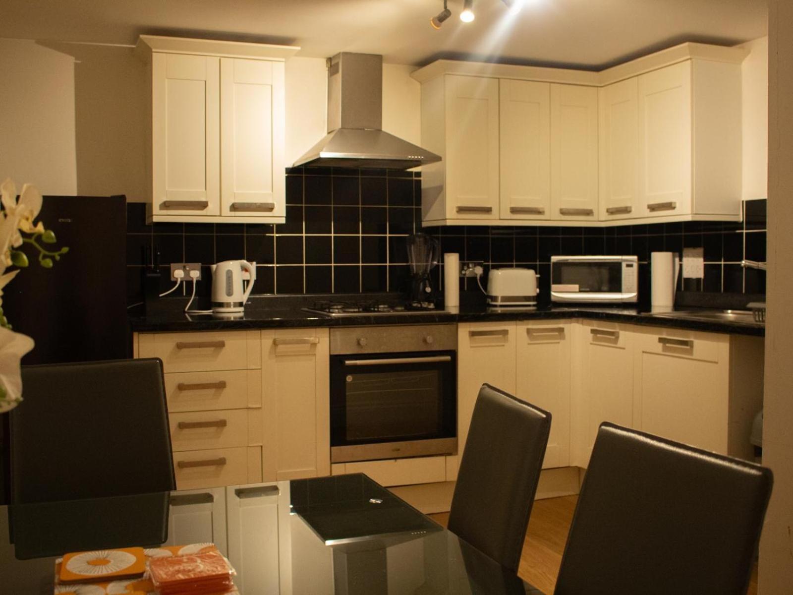 Lägenhet Spacious, Lovely 2 Bedroom Flat In Woolwich