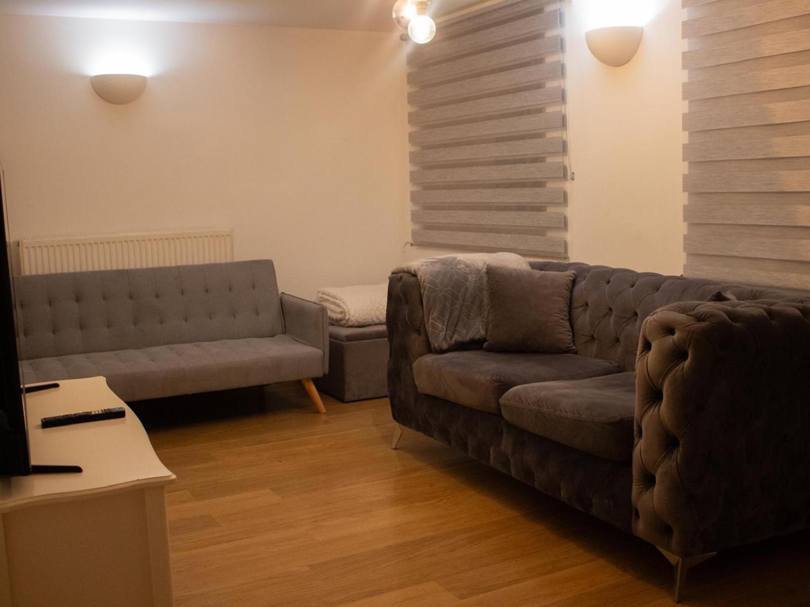 Spacious, Lovely 2 Bedroom Flat In Woolwich Lägenhet *