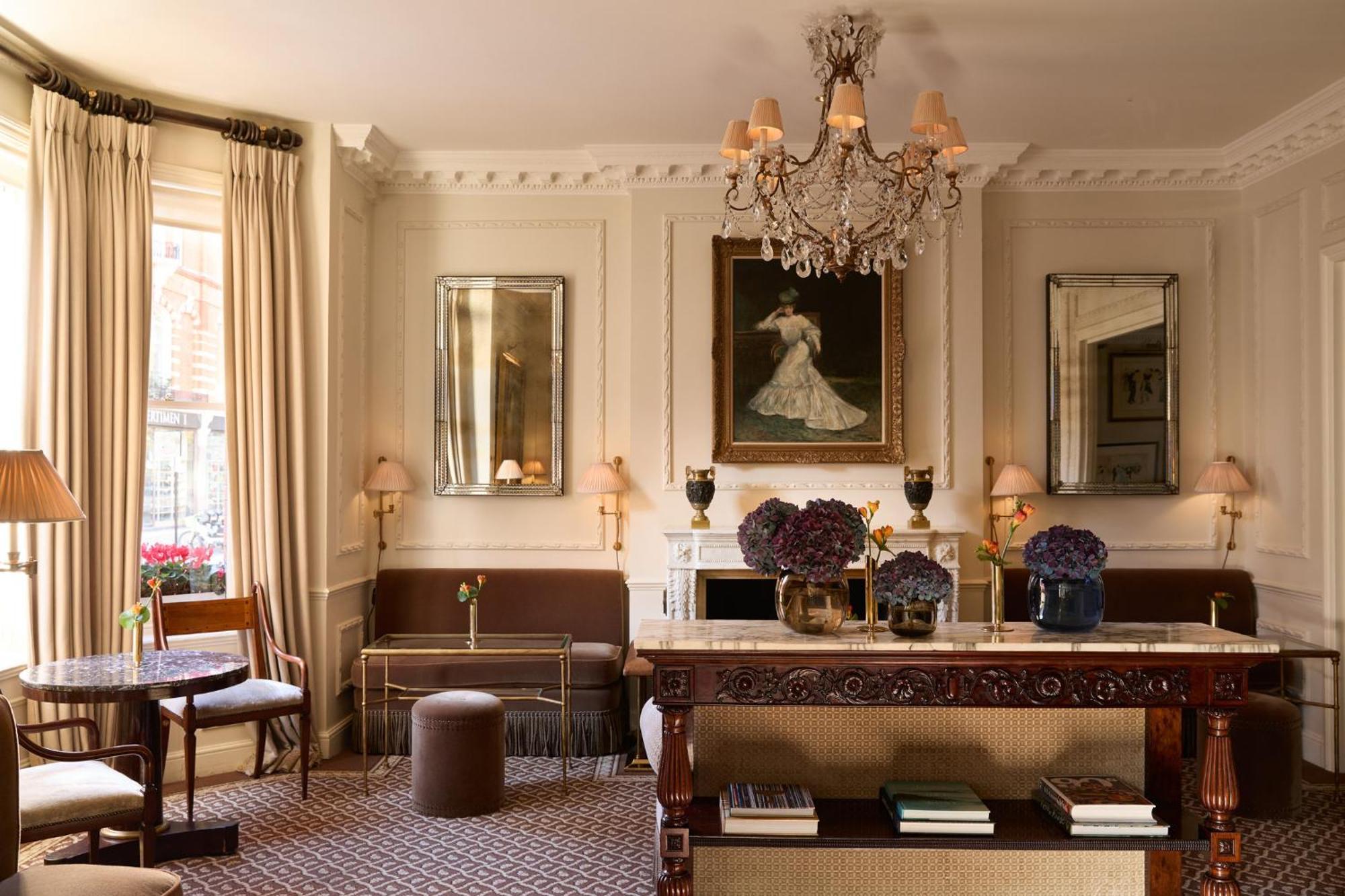 Egerton House London