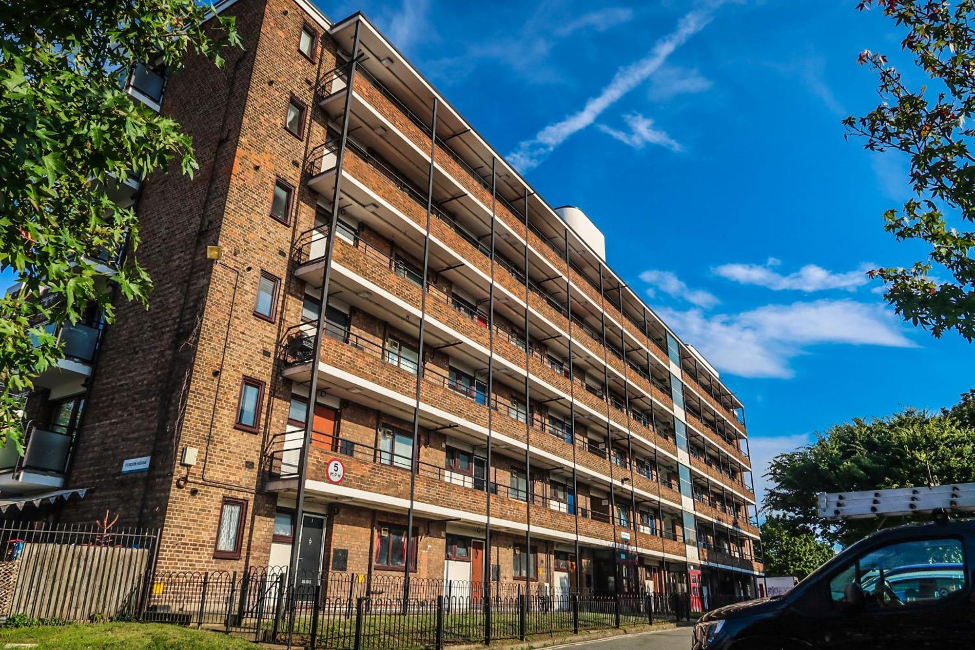 Comfortable Room-only Pensionat London