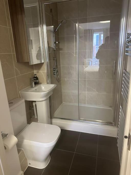 Leilighet Away From Two Bed In London