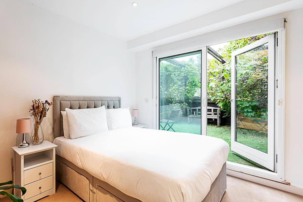 3 Bed Luxury Penthouse In Shoreditch Lägenhet London