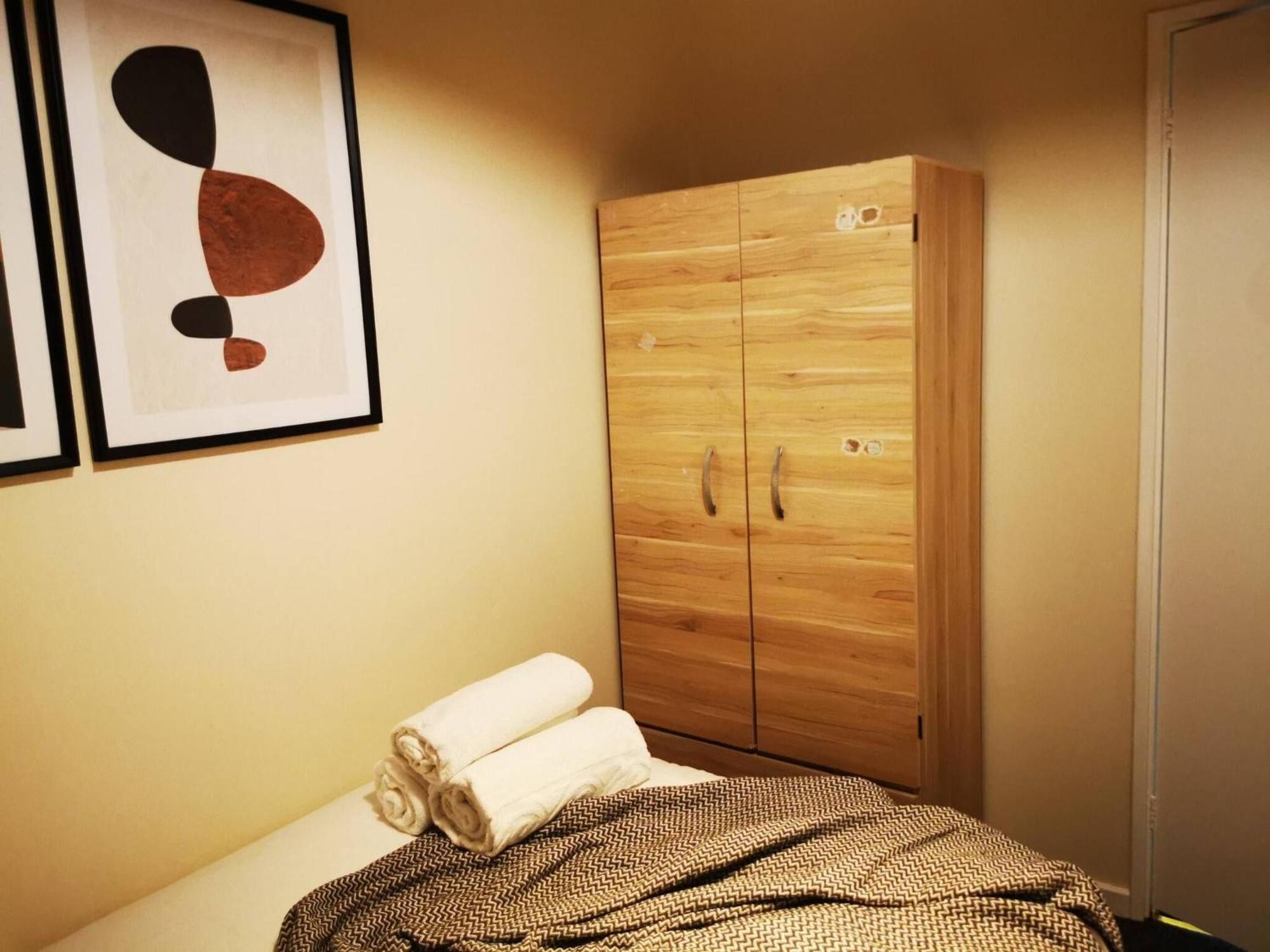 Cozy Near O2 Arena Holiday home *
