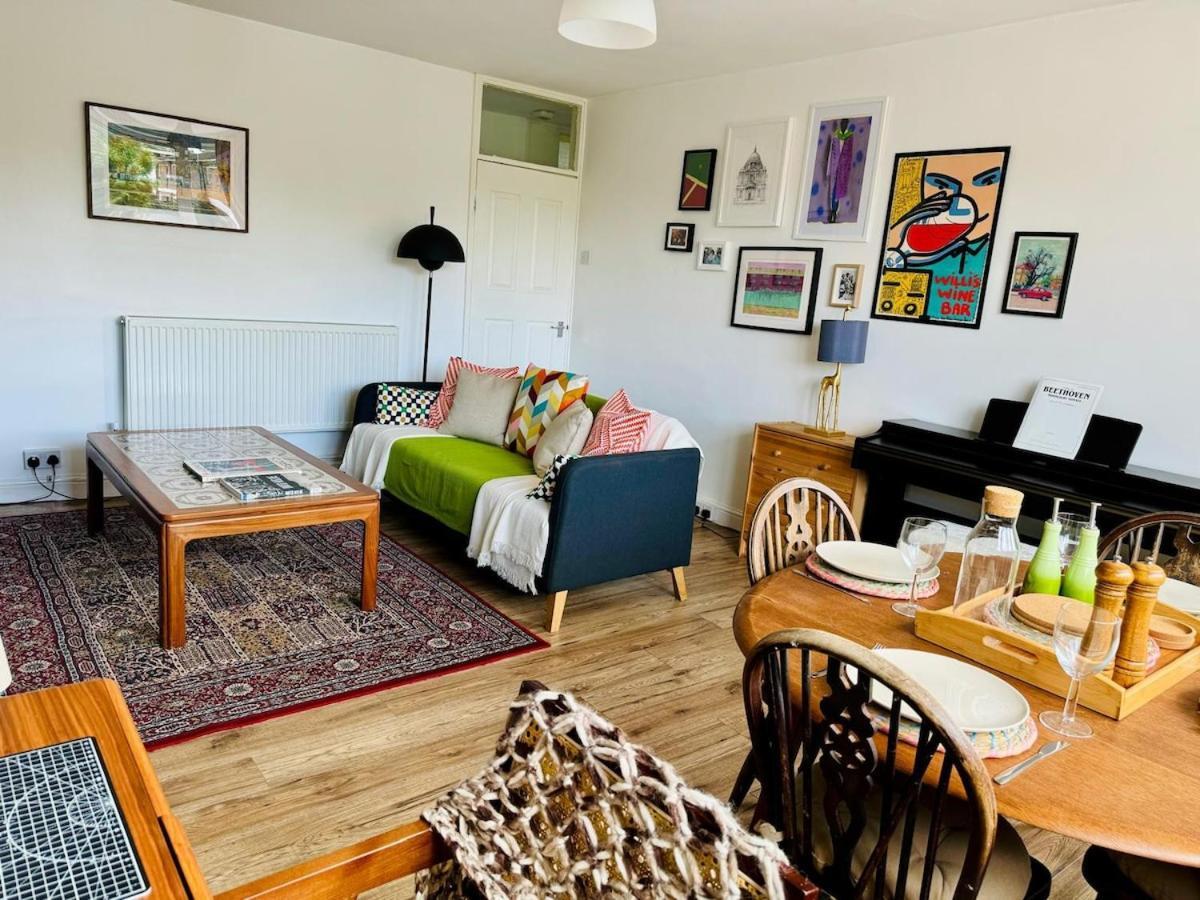 Lägenhet Modern Flat At Selden House London