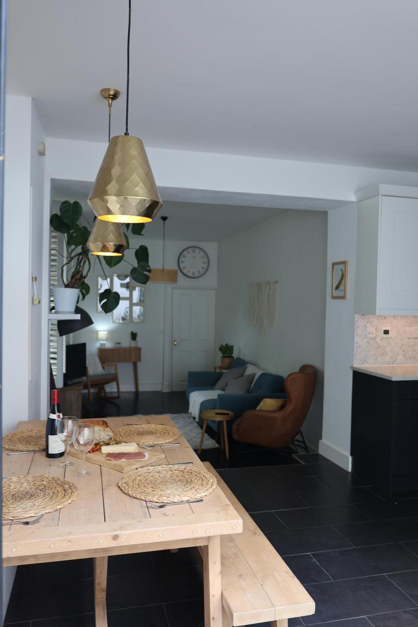 Stunning Walthamstow Village Flat Apartment London
