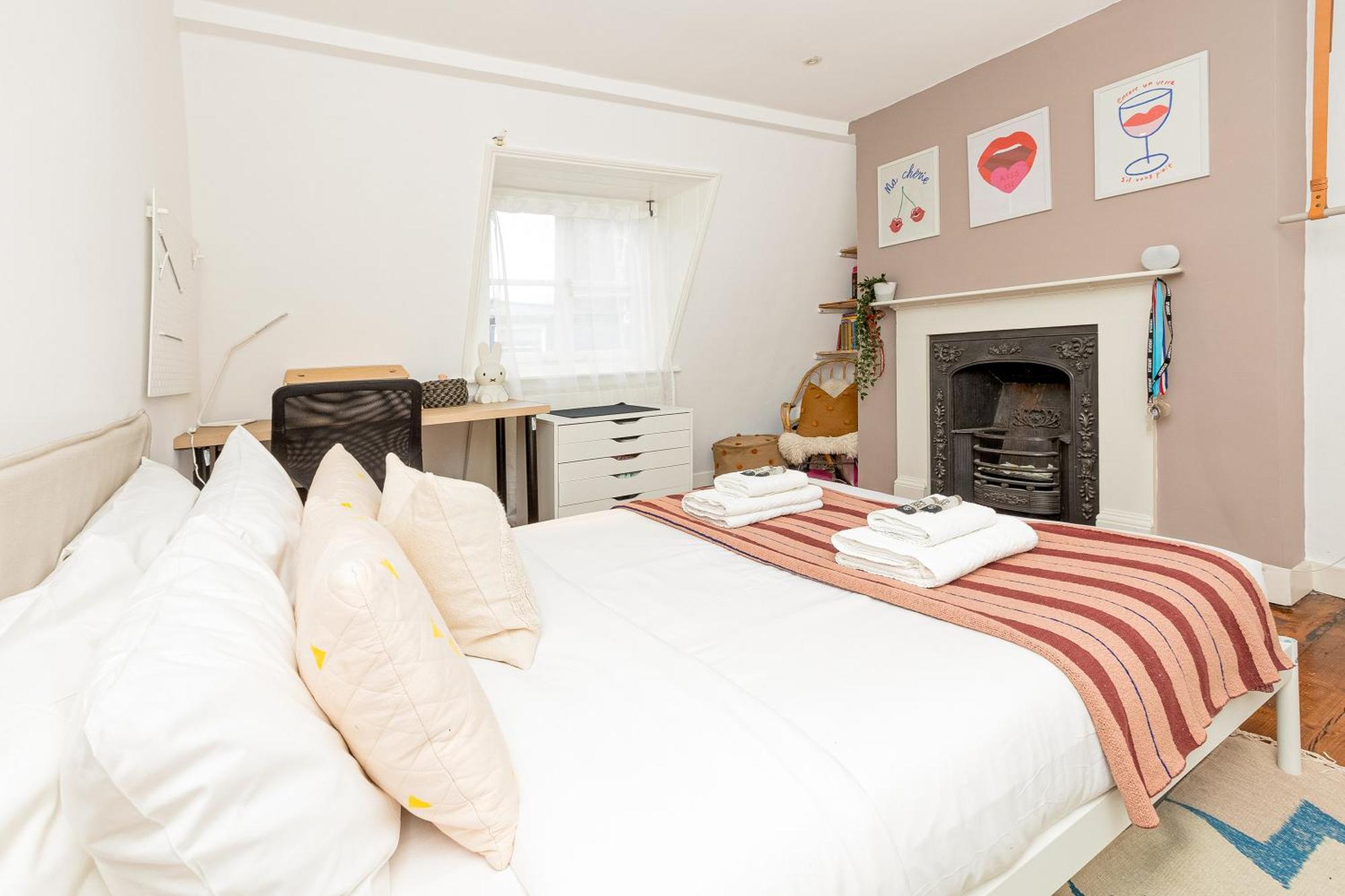 Lägenhet 3br 3lvl Home, Garden & Parking, 5min Greenwich St