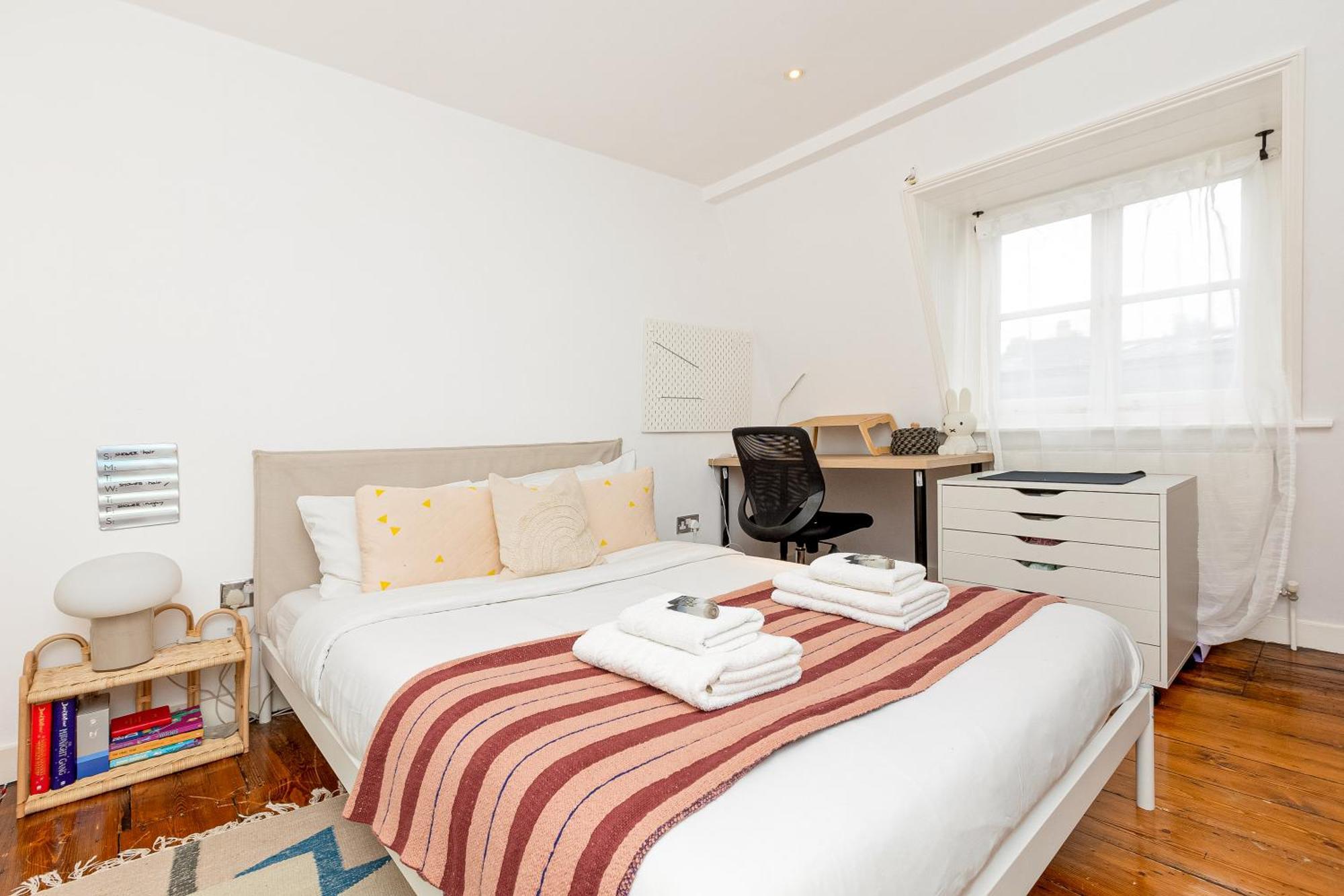 Lägenhet 3br 3lvl Home, Garden & Parking, 5min Greenwich St London