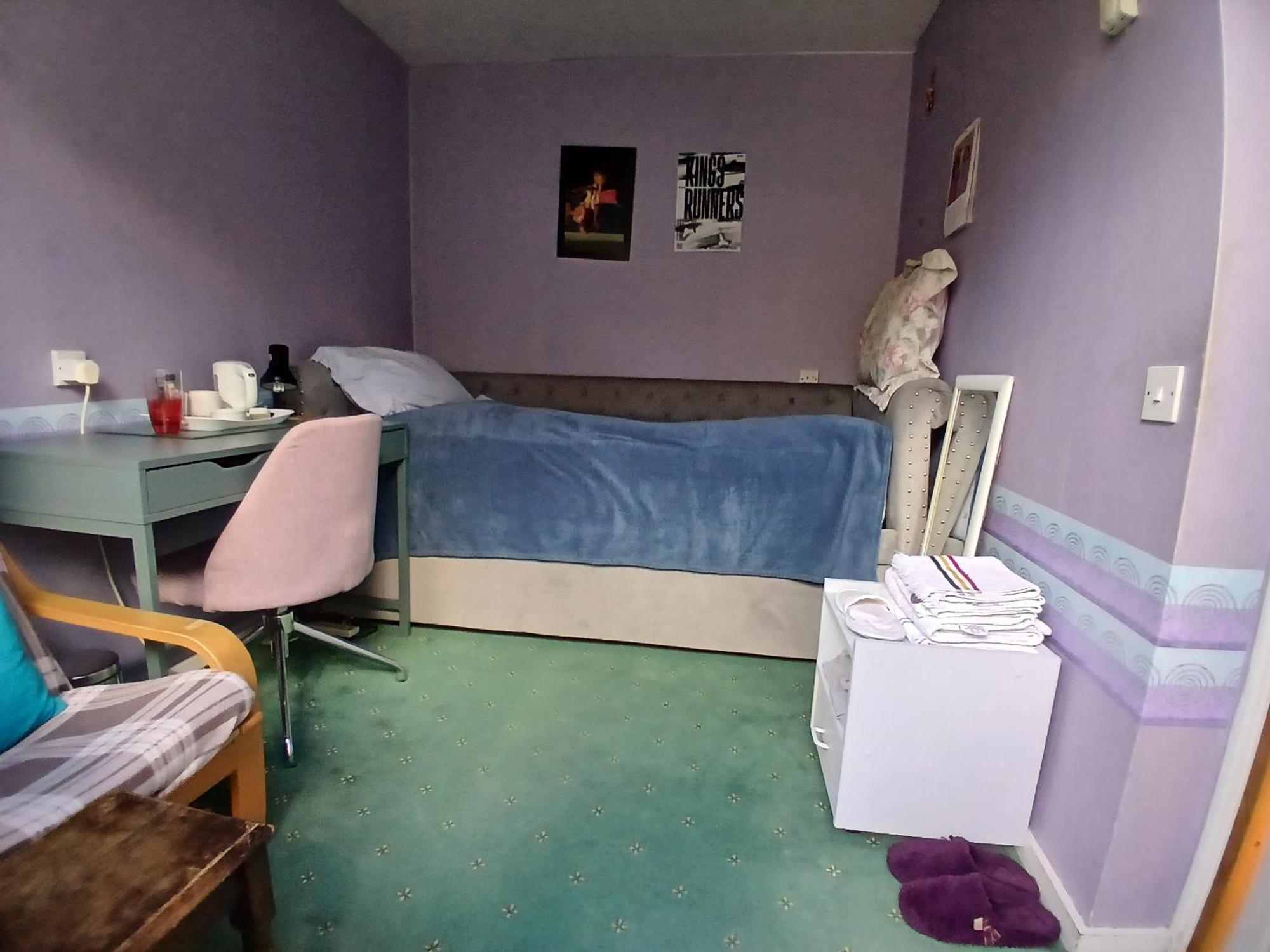 Cosy Single Only For Ladies In Tower Bridge Londra