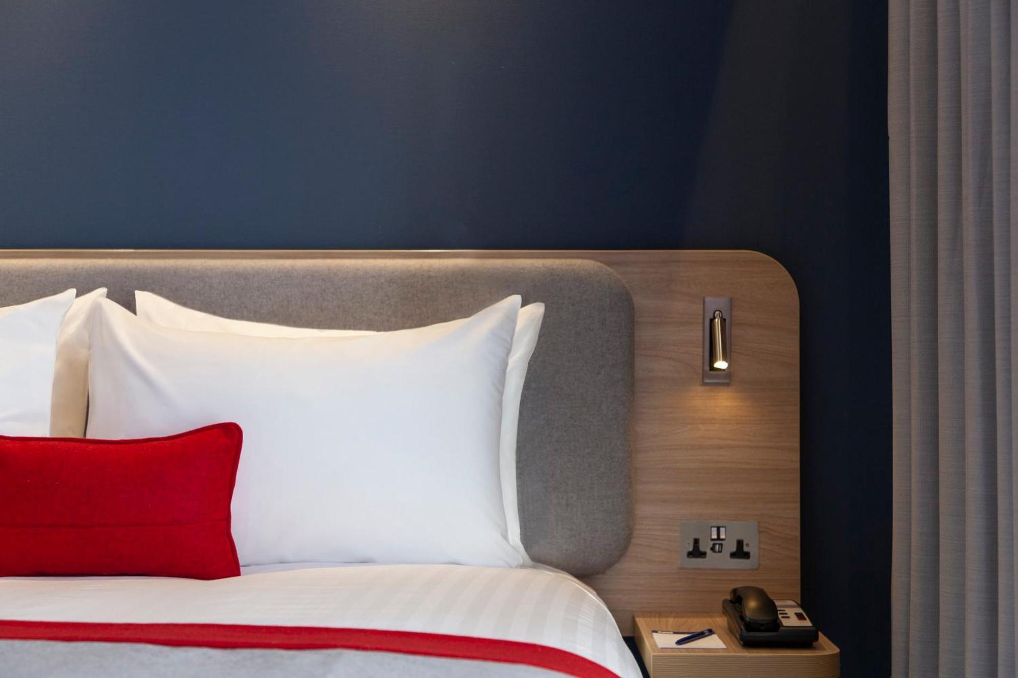 Express Royal Docks By Ihg Hotell