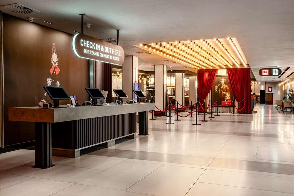Hotel Radisson Red Heathrow