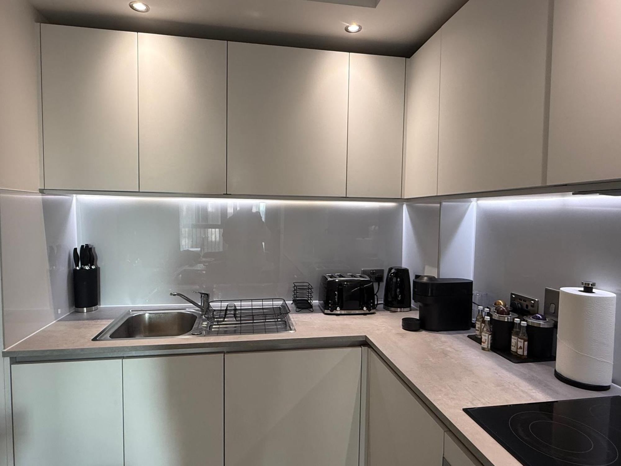 Stunning 2 Bed In Royal Wharf Next To Excel & Airport Appartement *