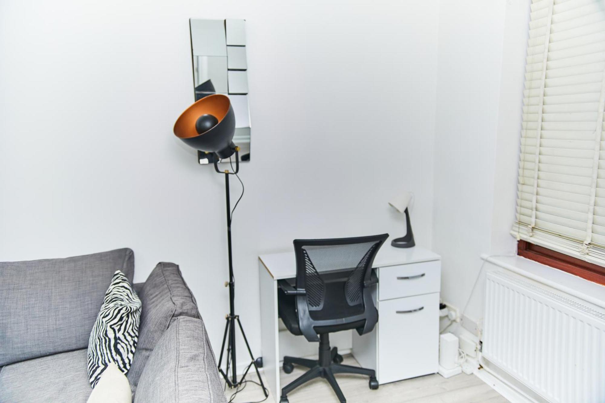 Appartement Emerald Haven 5 Star Proximity Londen