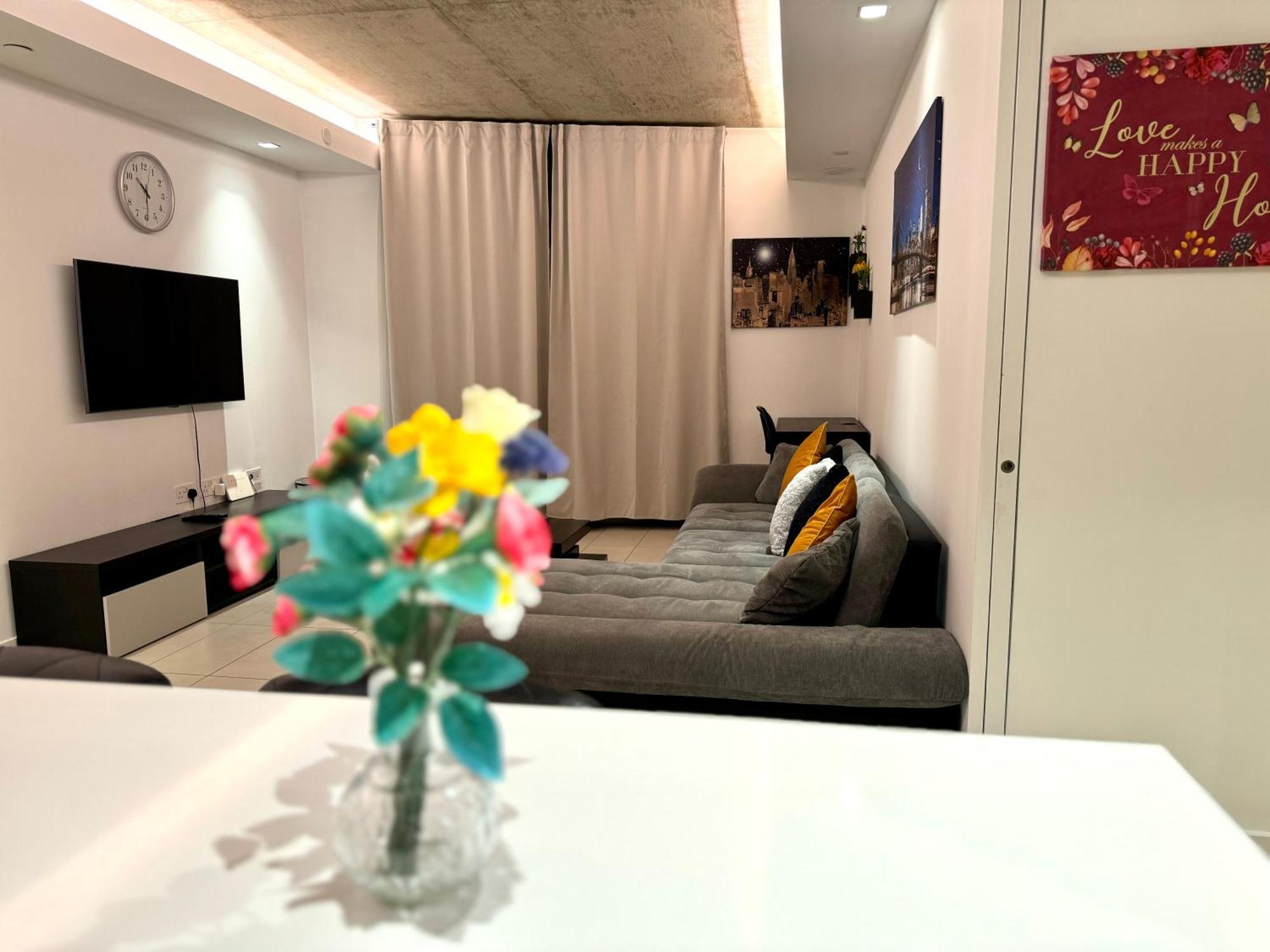 Excel Cosy With Balcony & River View Close To O2 Arena, Cable Car, Hall London