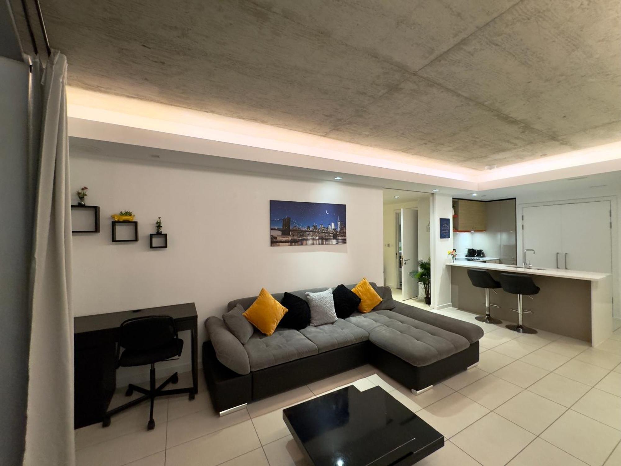Excel Cosy With Balcony & River View Close To O2 Arena, Cable Car, Hall Leilighet London
