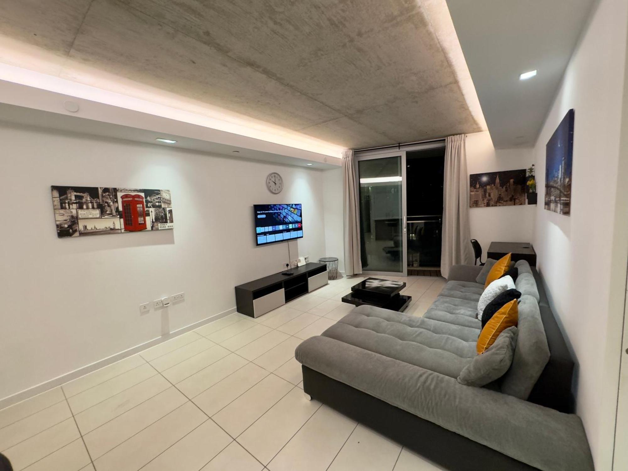 Excel Cosy With Balcony & River View Close To O2 Arena, Cable Car, Hall Leilighet London