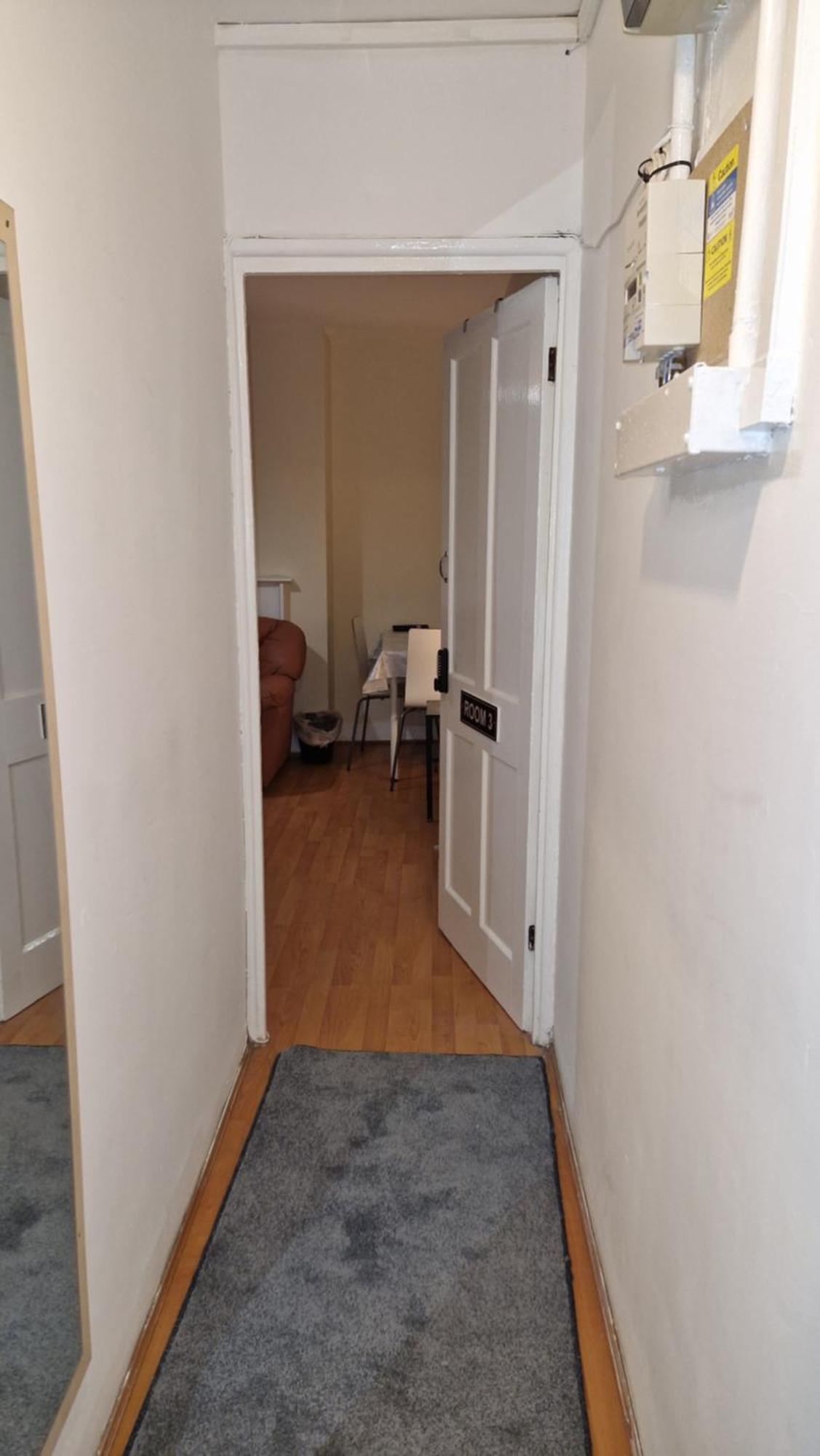 The Cosy Newcourt House, 6-sleeper - 15 Minutes From Zone 1 Lägenhet London