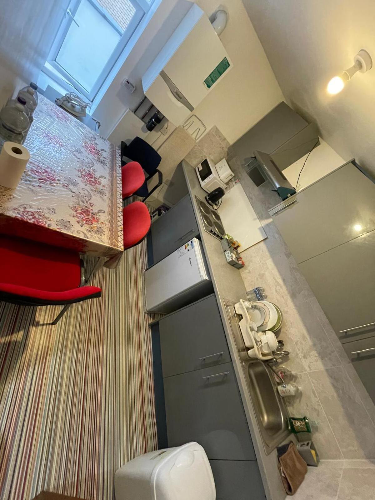 Gjestgiverier Leman House 3*