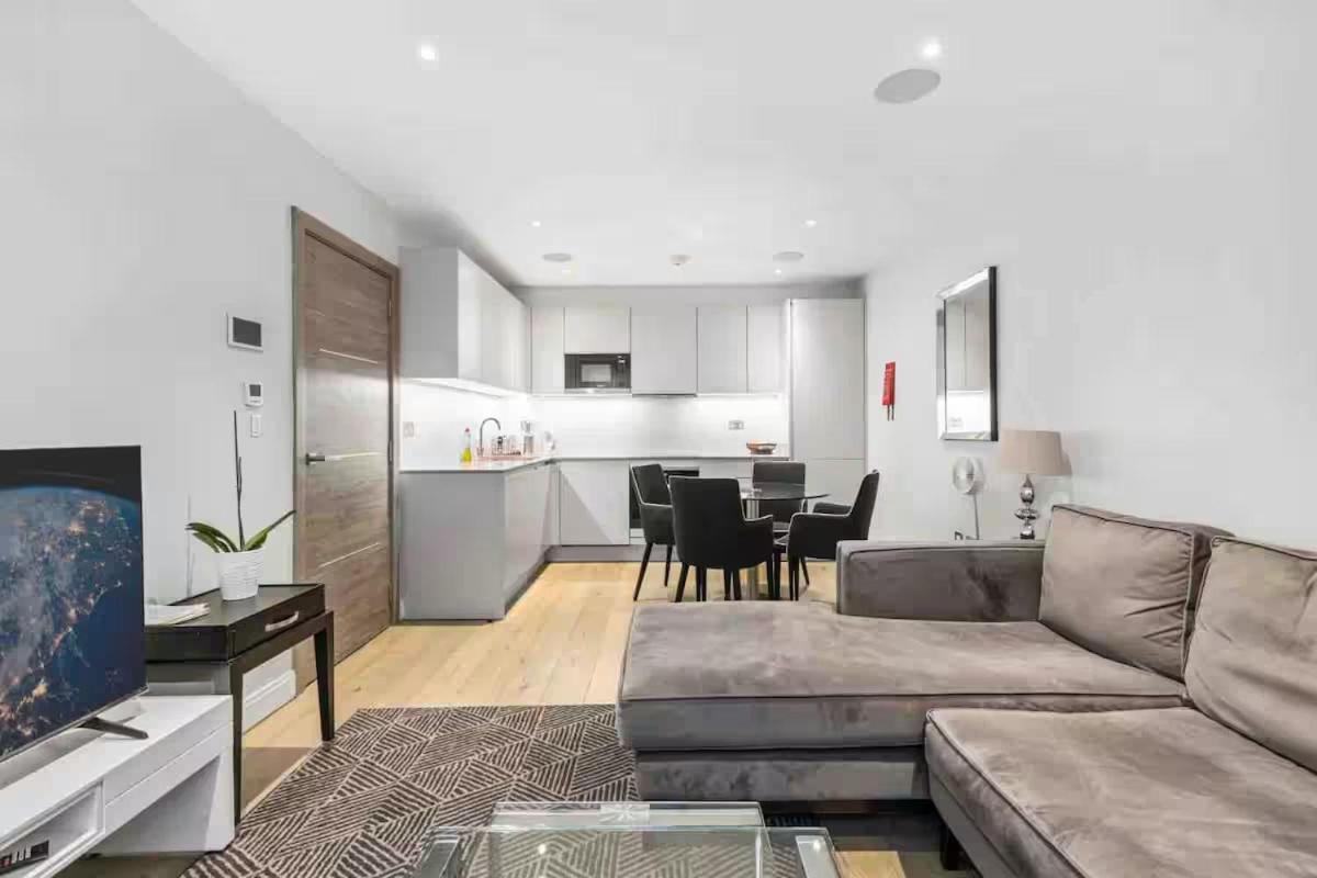Contemporary 1-bedroom Near Tower Bridge & Bridge -ideal For Extended Apartment *
