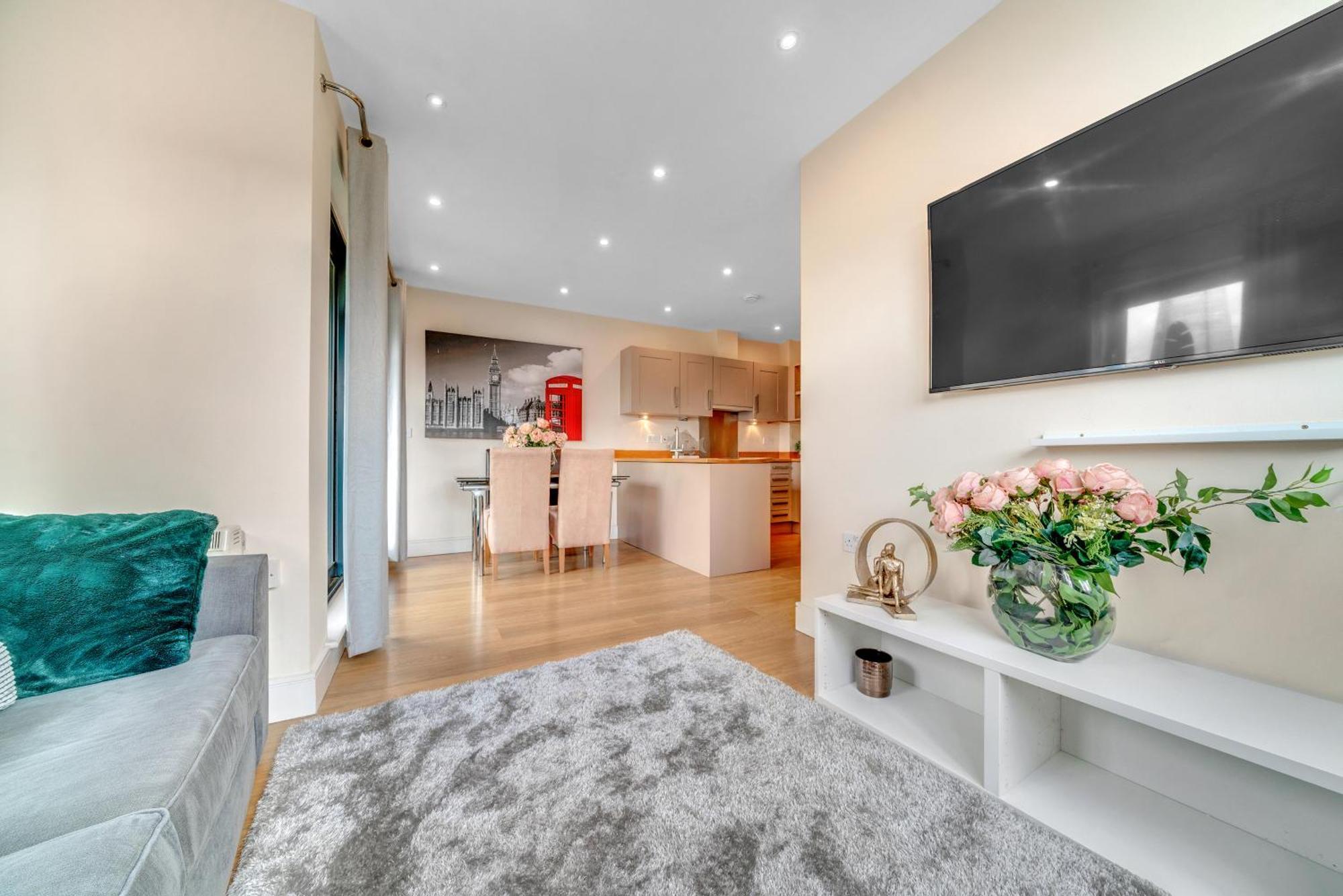 Luxury 2 Bedroom 2 Bathroom - Prime Location In Tower Bridge Bridge Apartment London
