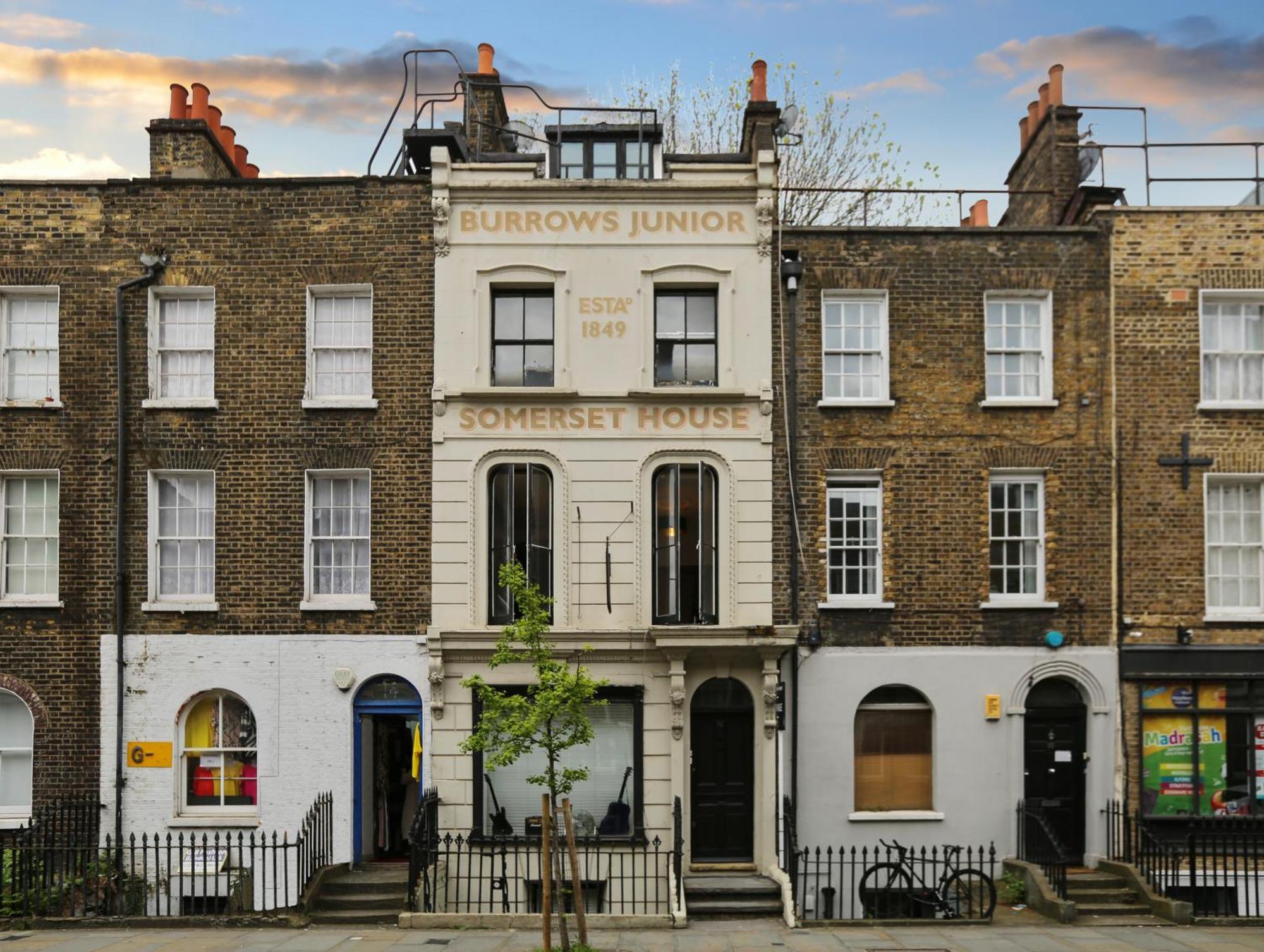 Chic 1-bed Garden Flat, London, Convenient For Tower Bridge, Great Public Transport Appartement Londres