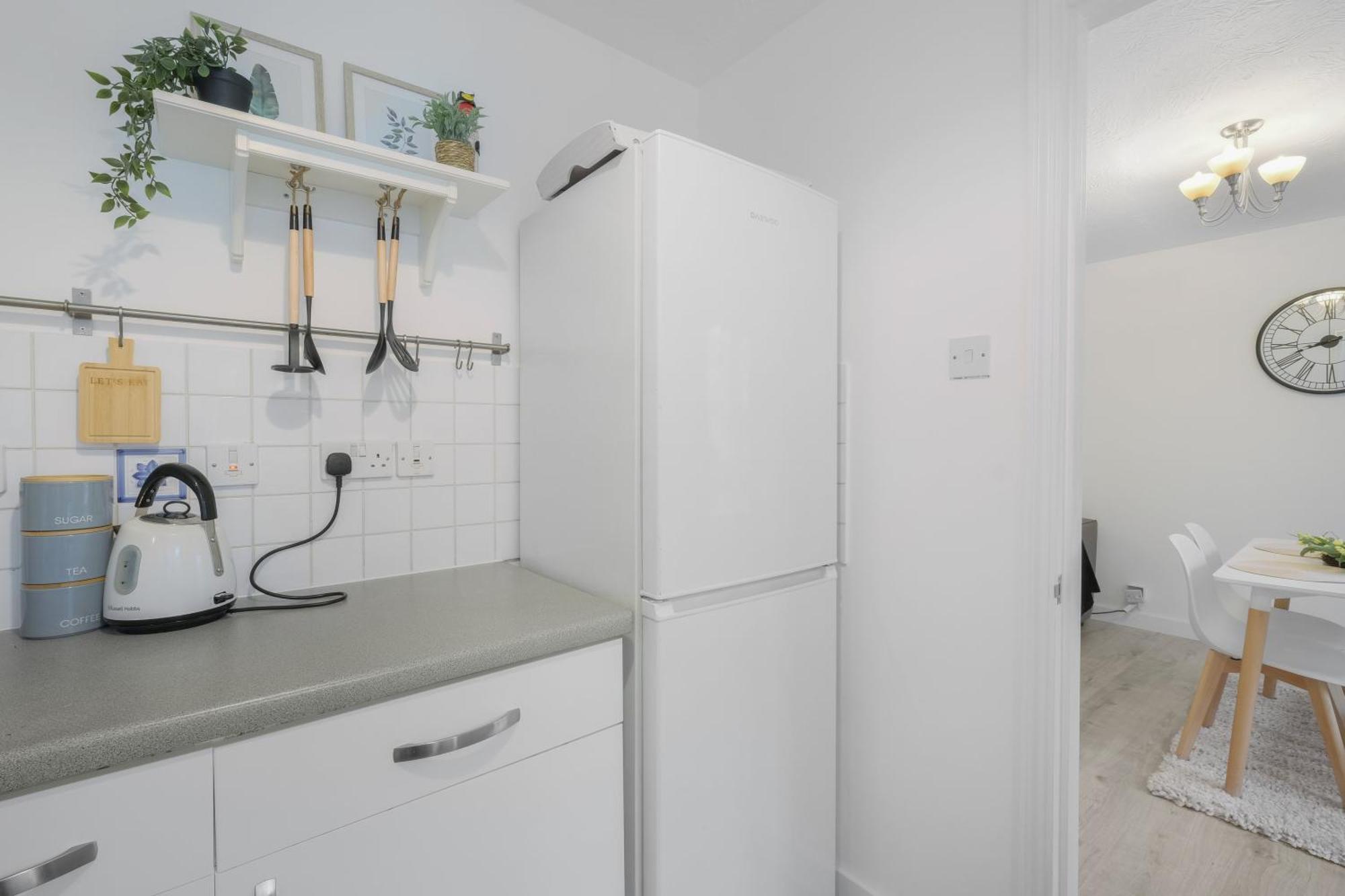 Charming 2-bedroom, 1-bathroom In Transom Square Leilighet London