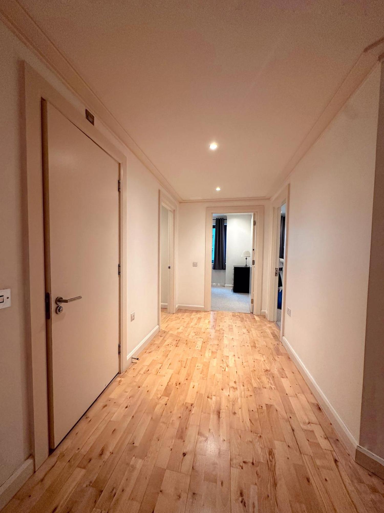 Lejlighed Modern 2bed-2bath *
