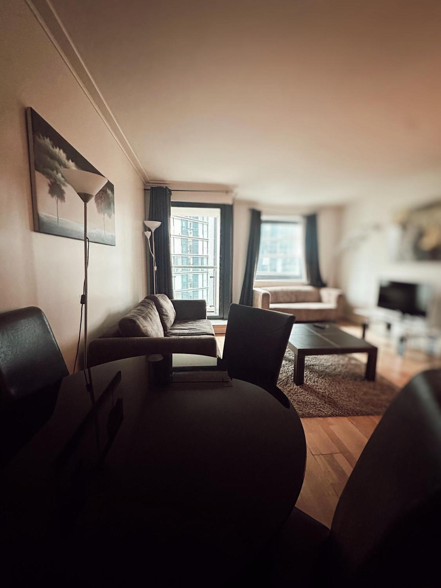 Lejlighed Modern 2bed-2bath London