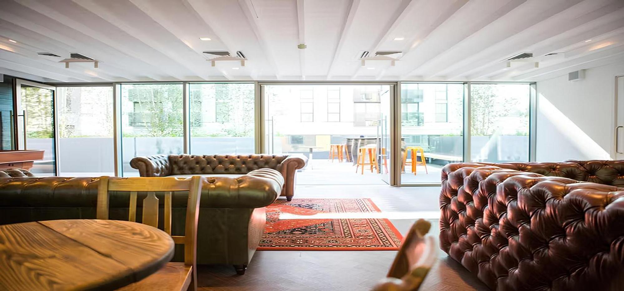 Chapter Lewisham Student Only, Cozy Budget With Shared Washroom Appartement Londen