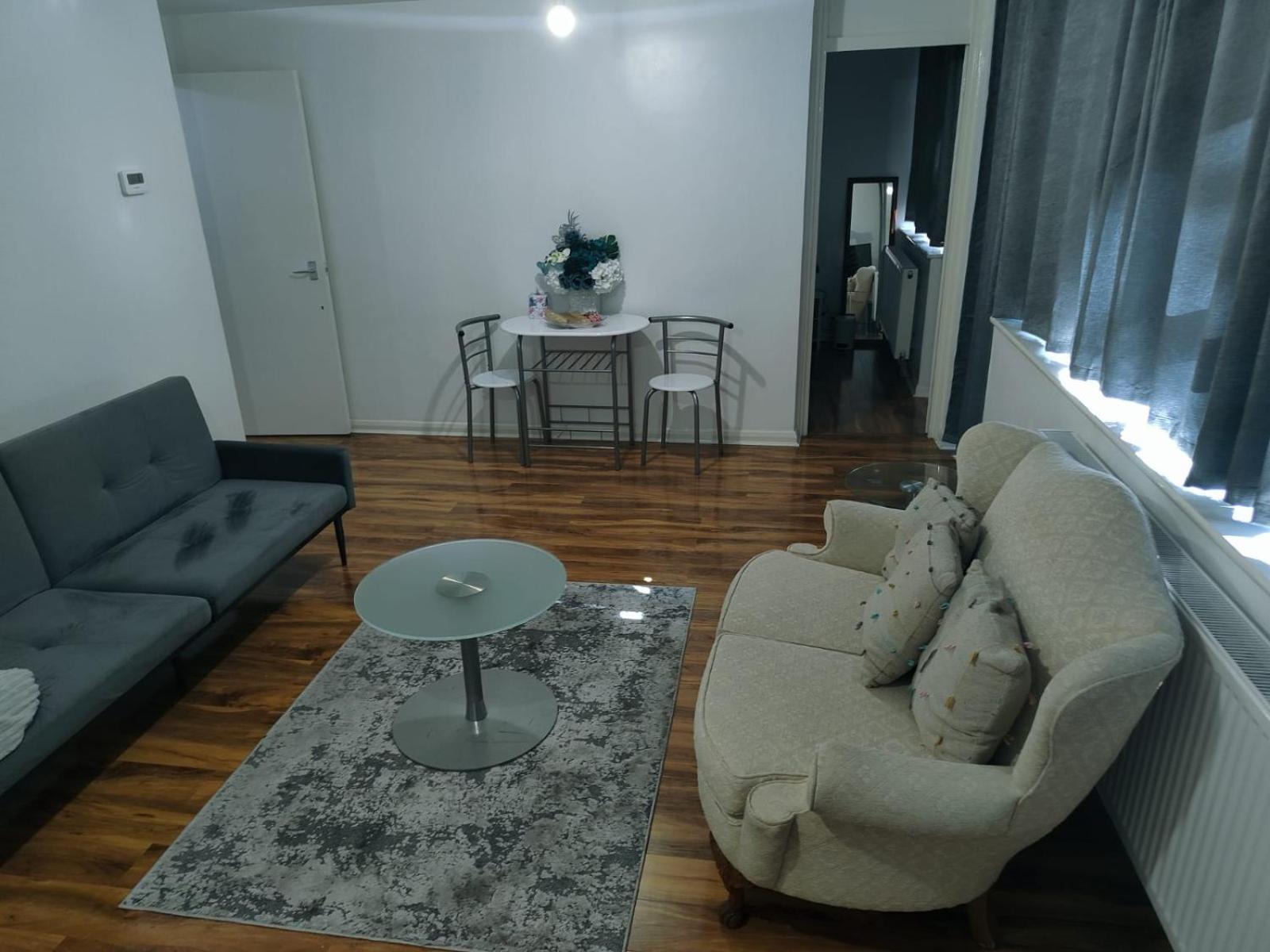 Apartment Urban Oasis With Private Terrace *