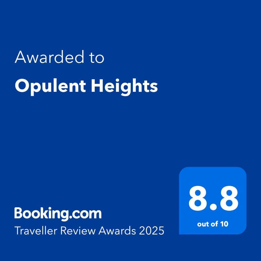 Opulent Heights Maison d'hôtes 5*