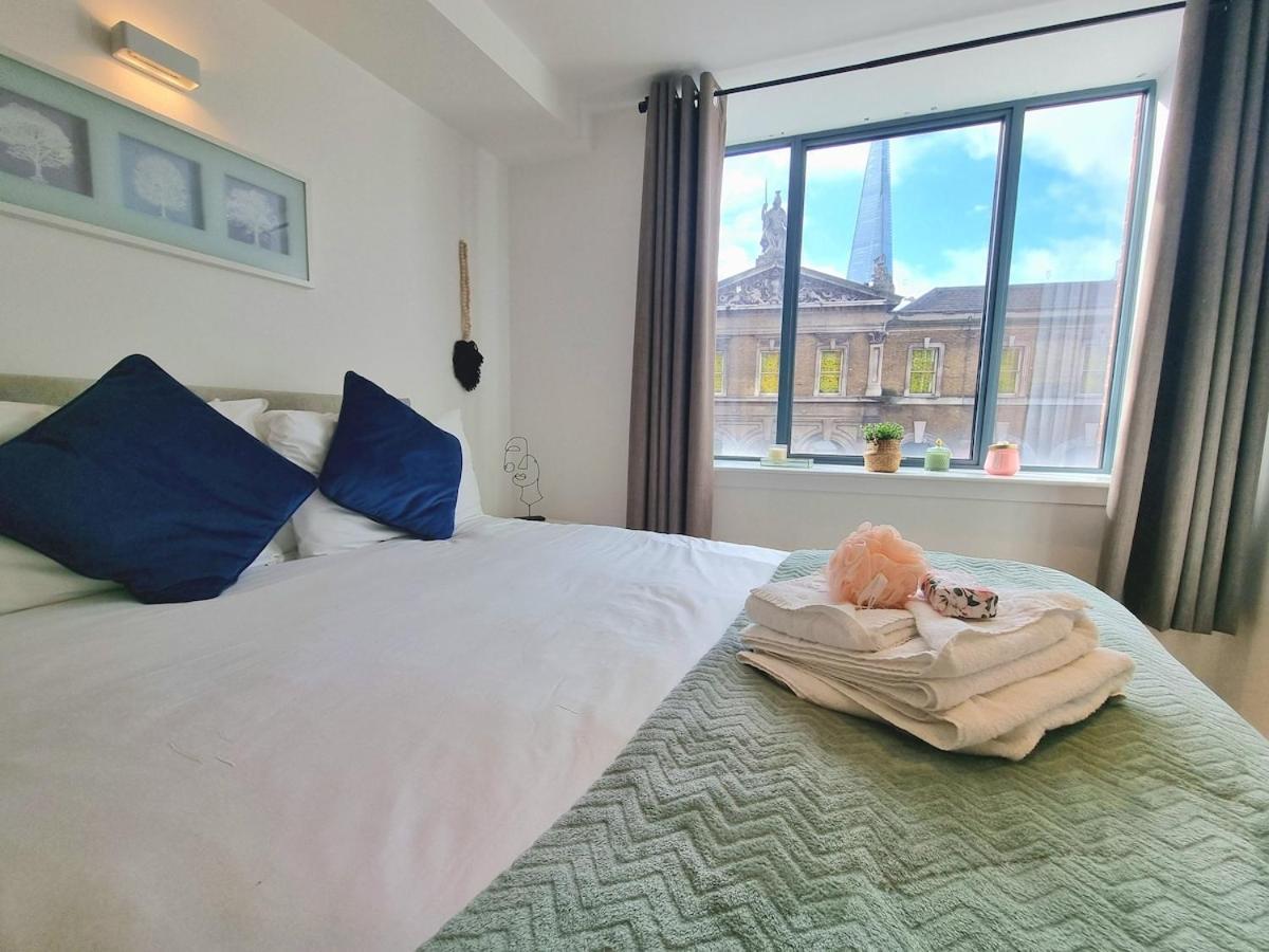 2bed Flat At Bridge With Shard Views & Lift Appartamento