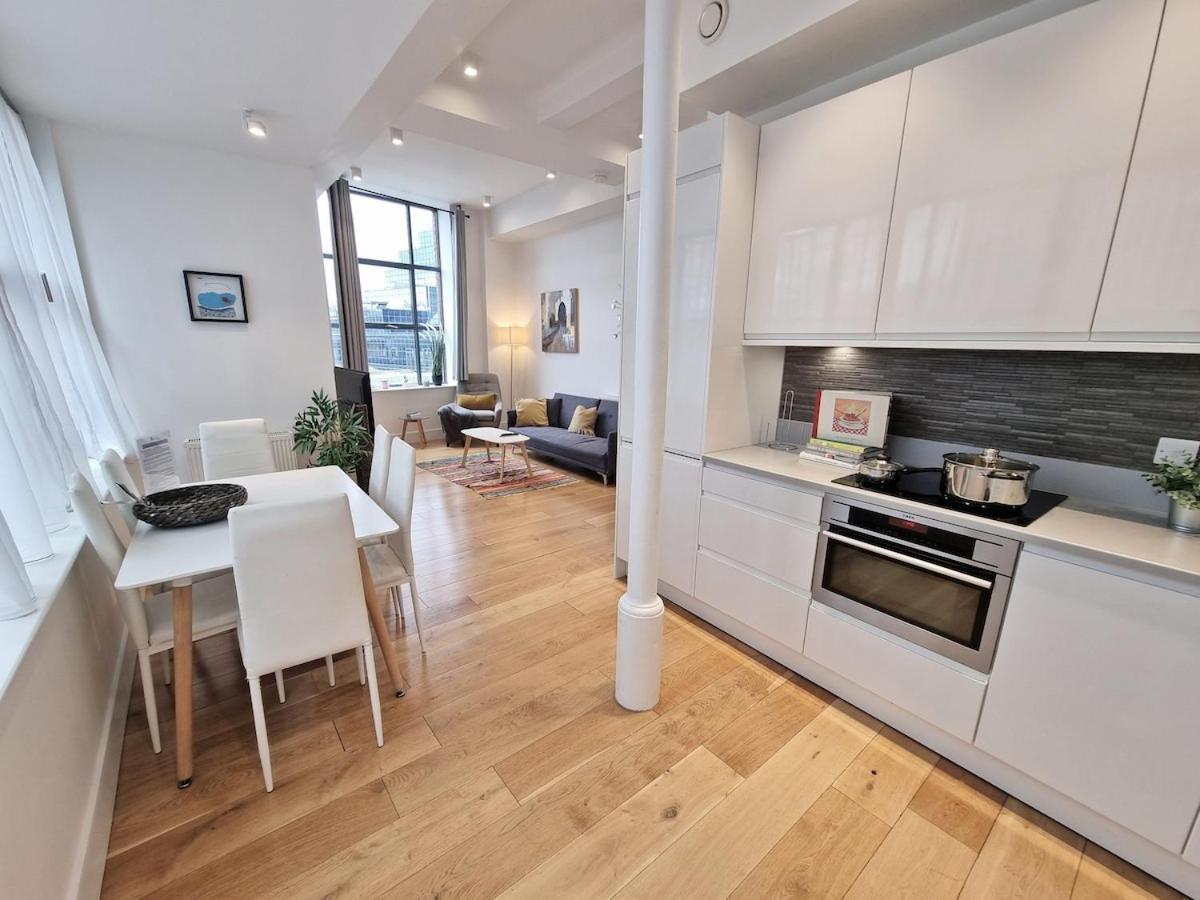 2bed Flat At Bridge With Shard Views & Lift * Londra