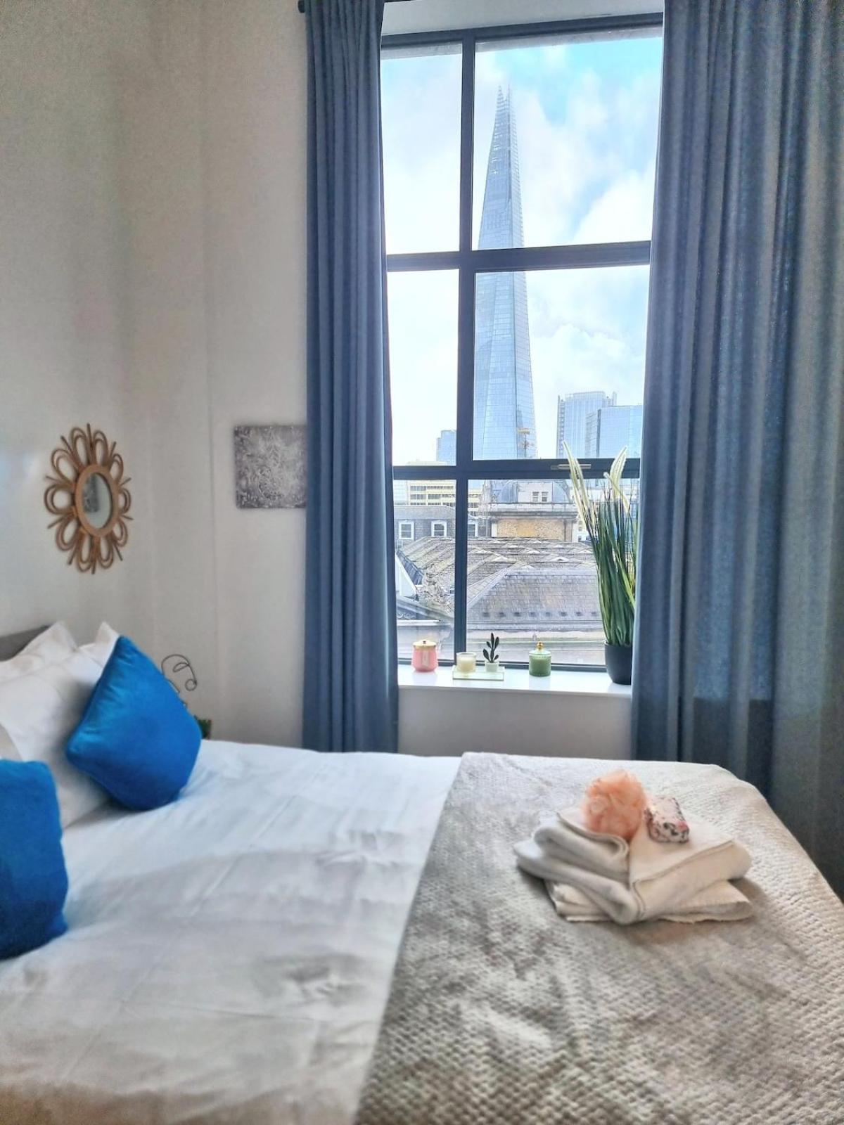 Appartamento 2bed Flat At Bridge With Shard Views & Lift