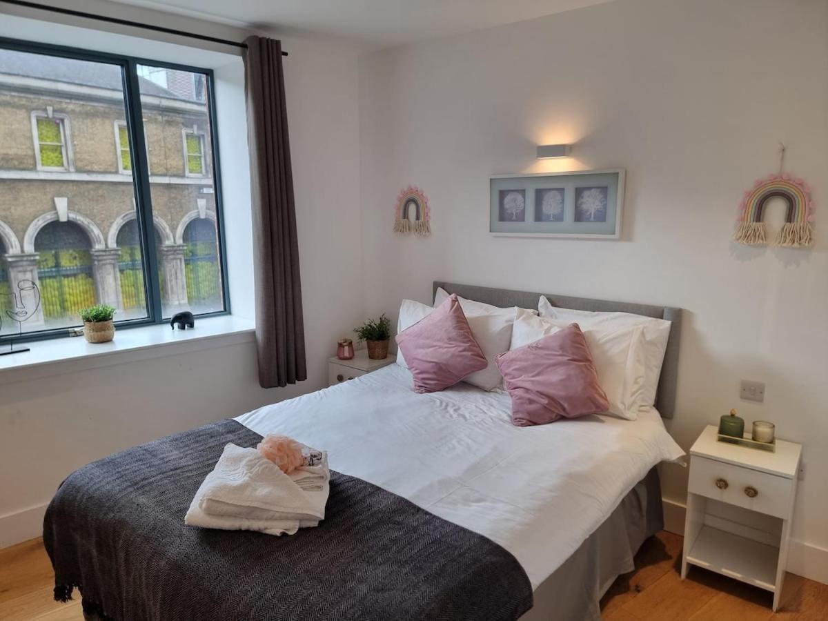 2bed Flat At Bridge With Shard Views & Lift Appartamento *
