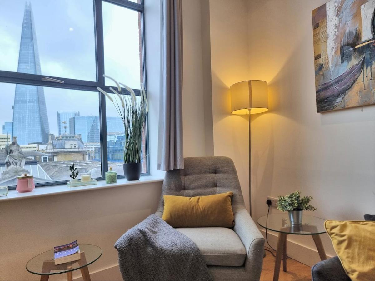 Appartamento 2bed Flat At Bridge With Shard Views & Lift Londra